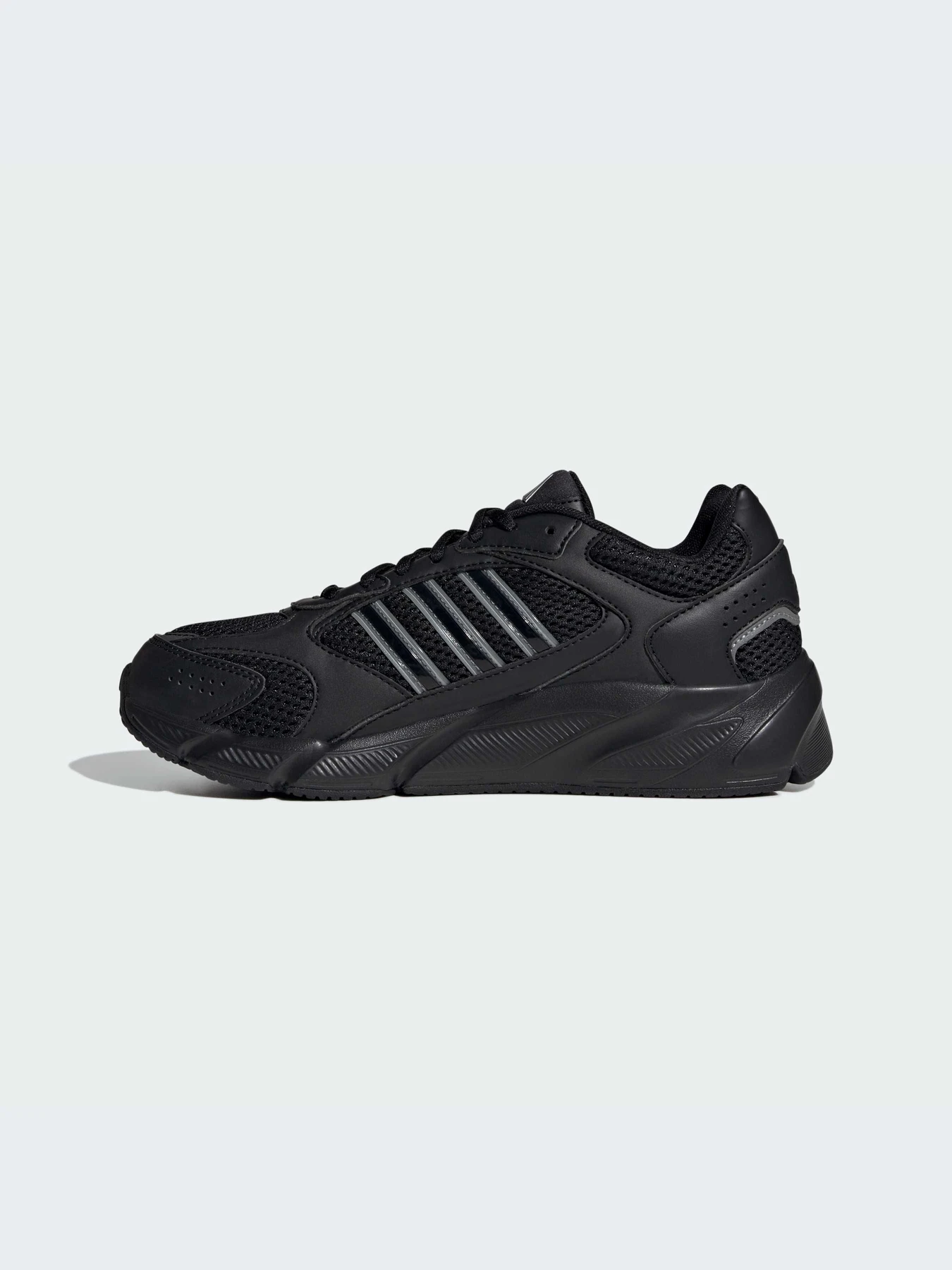 Кроссовки Adidas модель IH0307-KZ Кроссовки Adidas модель IH0307-KZ Фото