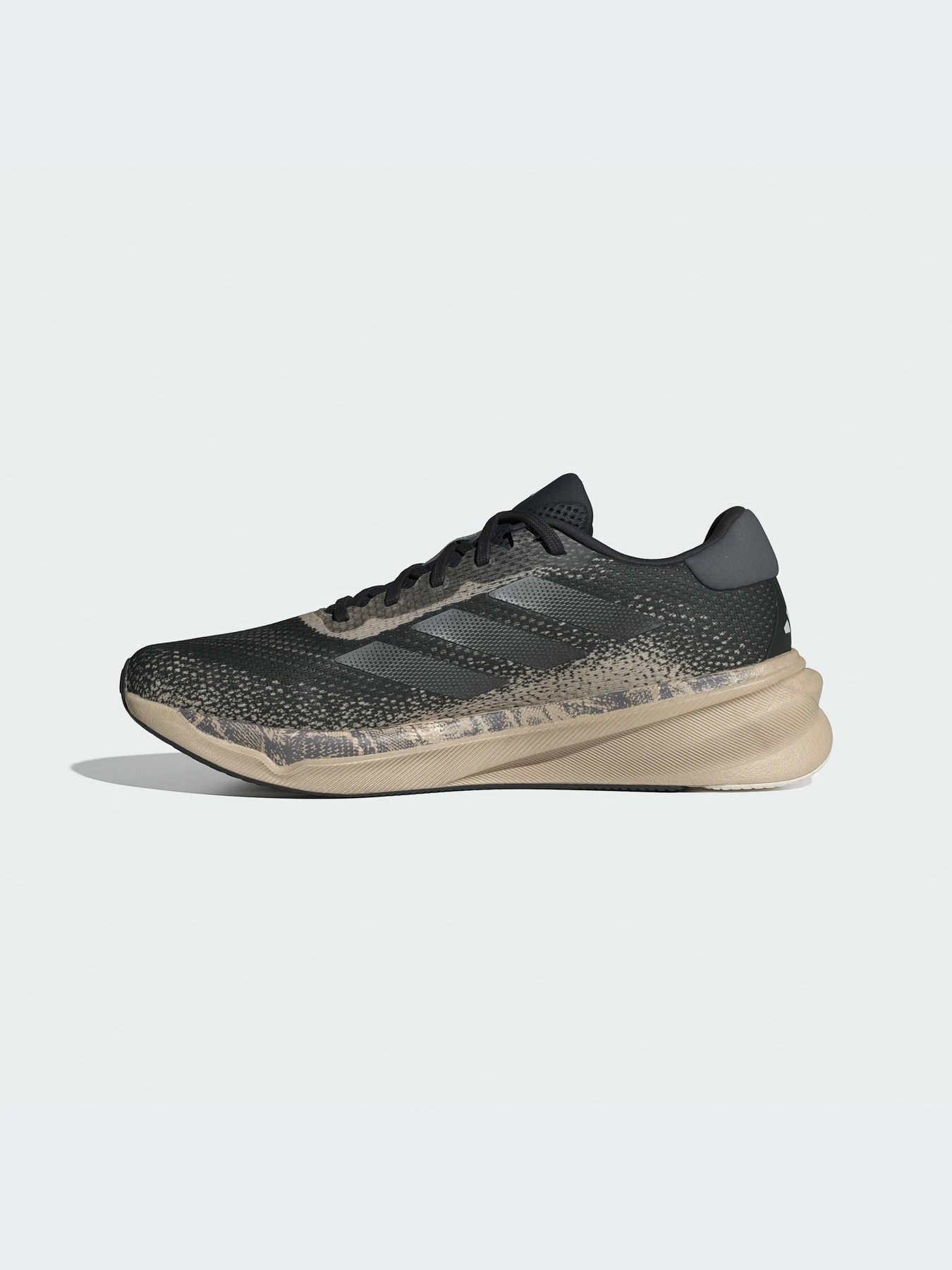 Кроссовки Adidas Supernova модель IE1074-KZ Кроссовки Adidas Supernova модель IE1074-KZ Фото