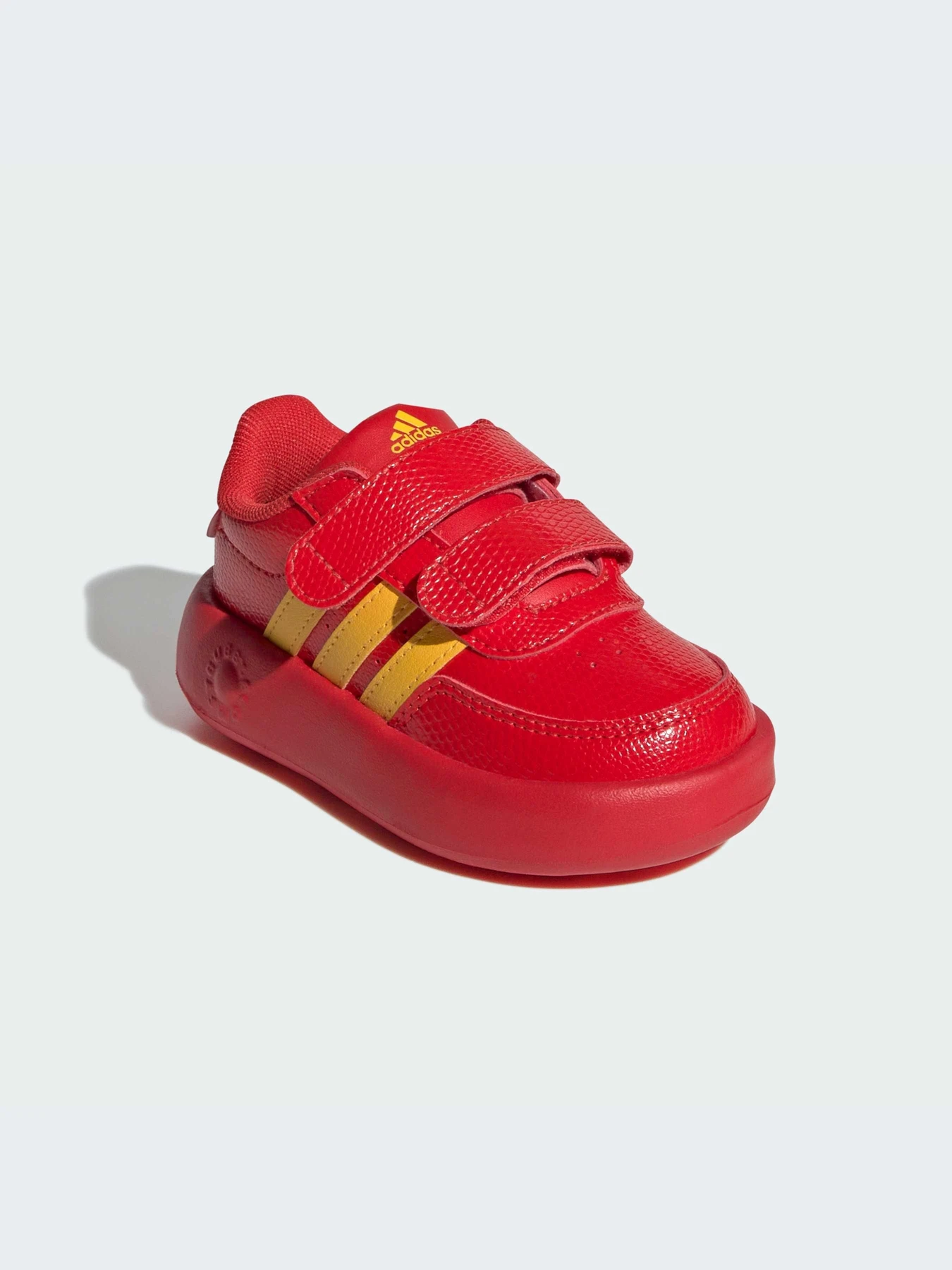 Кроссовки Adidas Disney модель JH9235-KZ Кроссовки Adidas Disney модель JH9235-KZ Фото