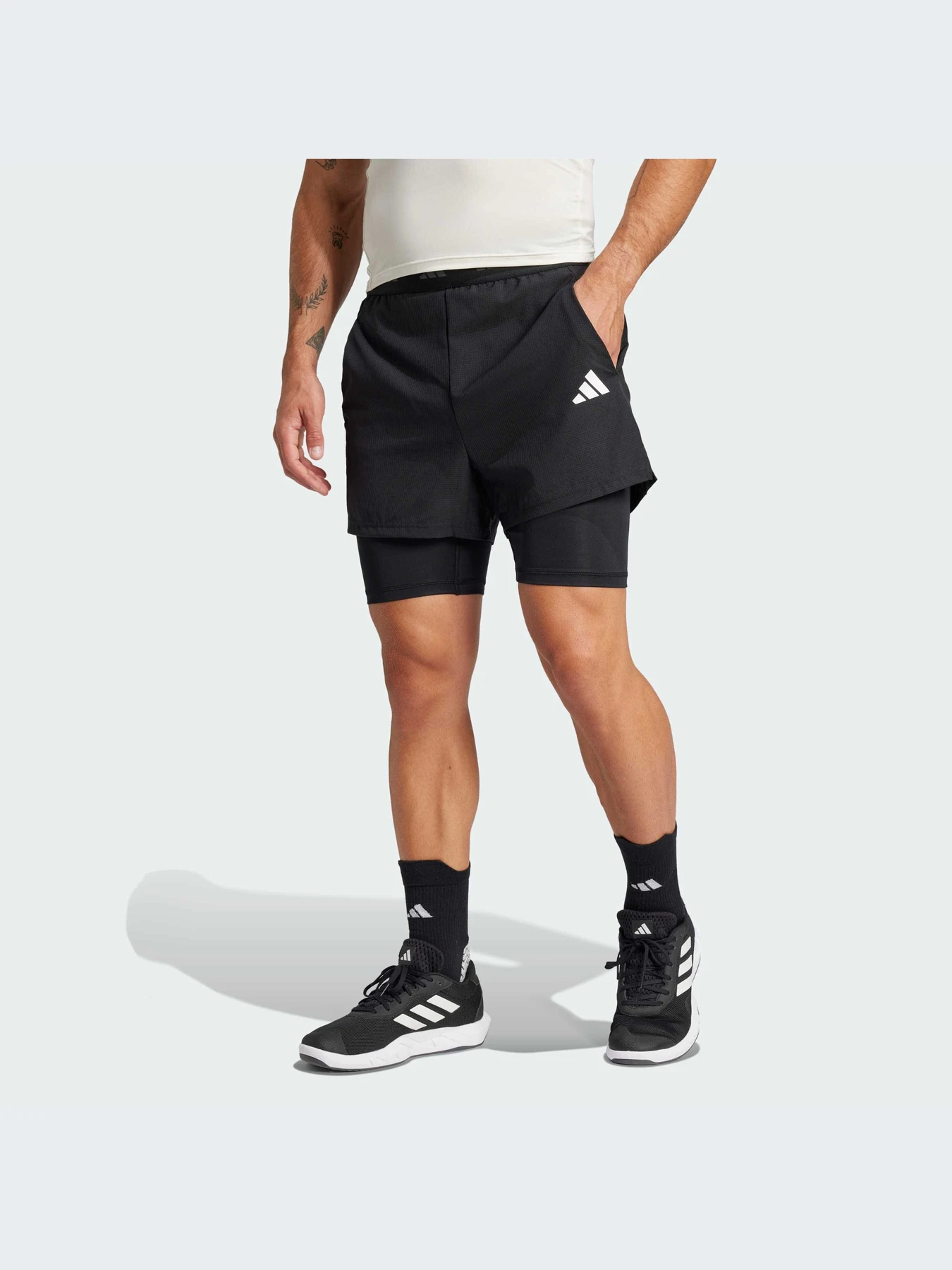 Шорты Adidas модель JE5665-KZ Шорты Adidas модель JE5665-KZ Фото