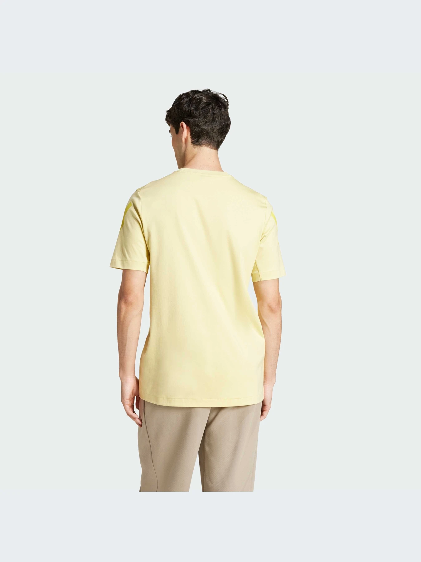 Футболки и поло Adidas ZNE модель JD5981-KZ Футболки и поло Adidas ZNE модель JD5981-KZ Фото