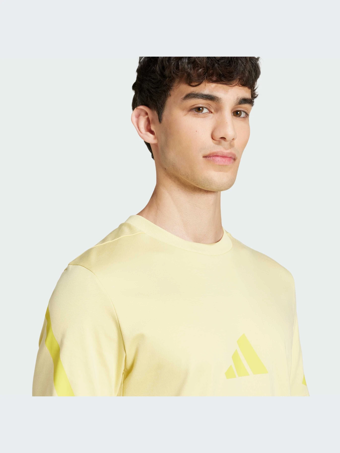 Футболки и поло Adidas ZNE модель JD5981-KZ Футболки и поло Adidas ZNE модель JD5981-KZ Фото
