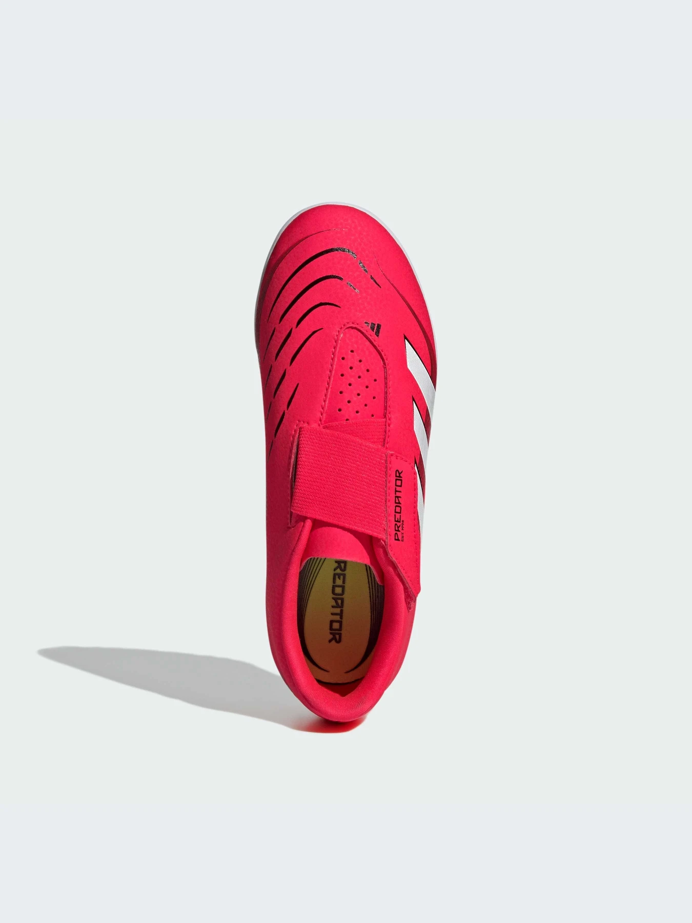Кроссовки Adidas Predator модель ID3814-KZ Кроссовки Adidas Predator модель ID3814-KZ Фото