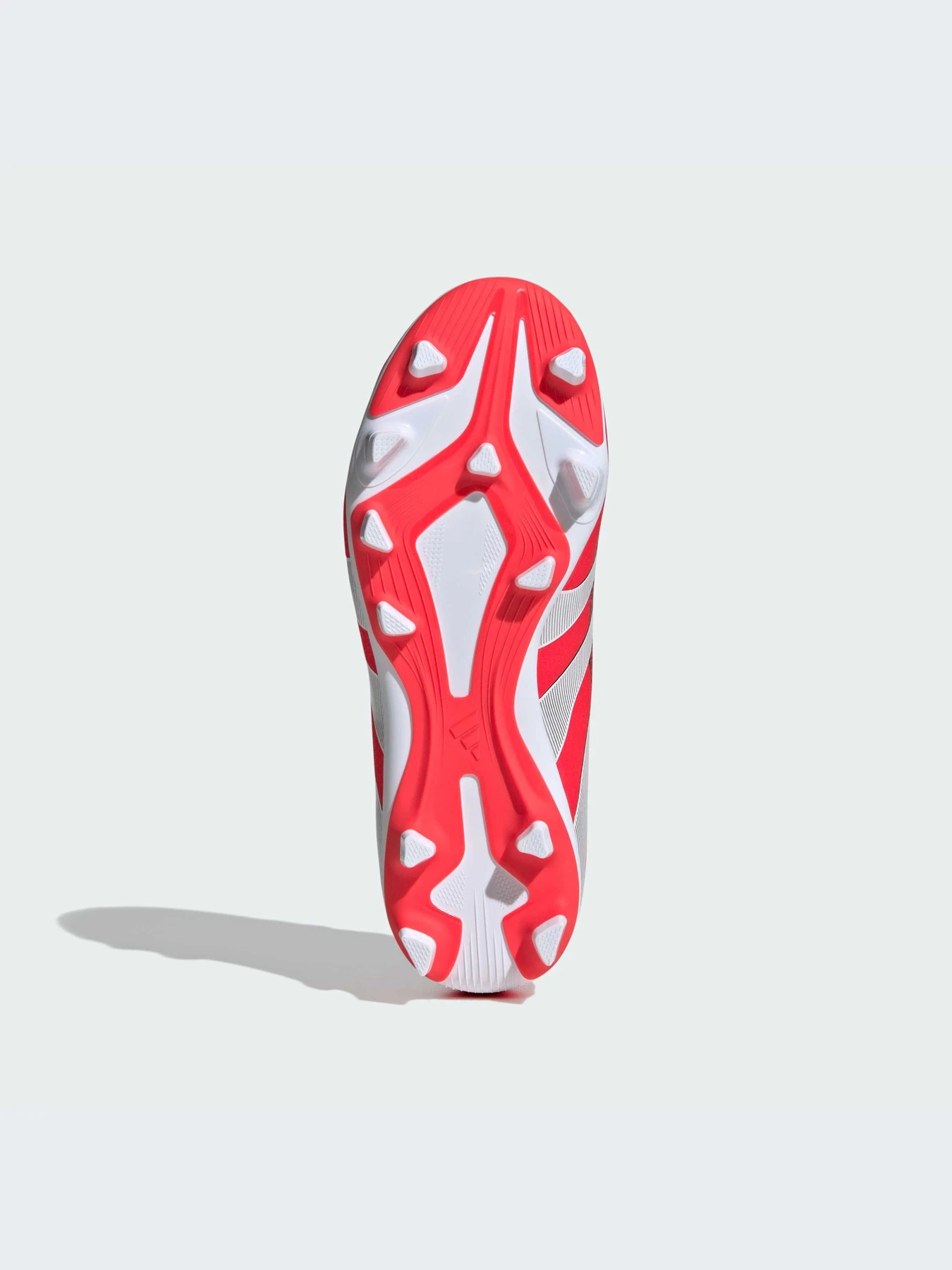 Кроссовки Adidas Predator модель ID3813-KZ Кроссовки Adidas Predator модель ID3813-KZ Фото