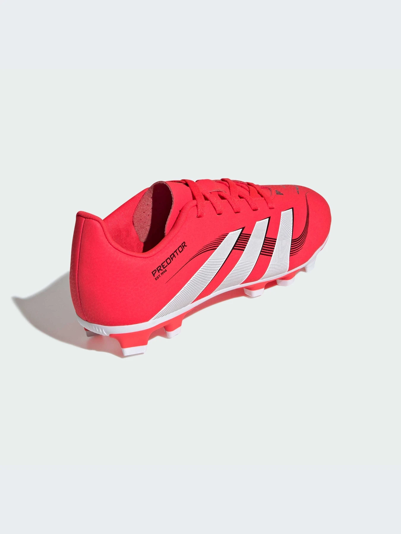 Кроссовки Adidas Predator модель ID3813-KZ Кроссовки Adidas Predator модель ID3813-KZ Фото