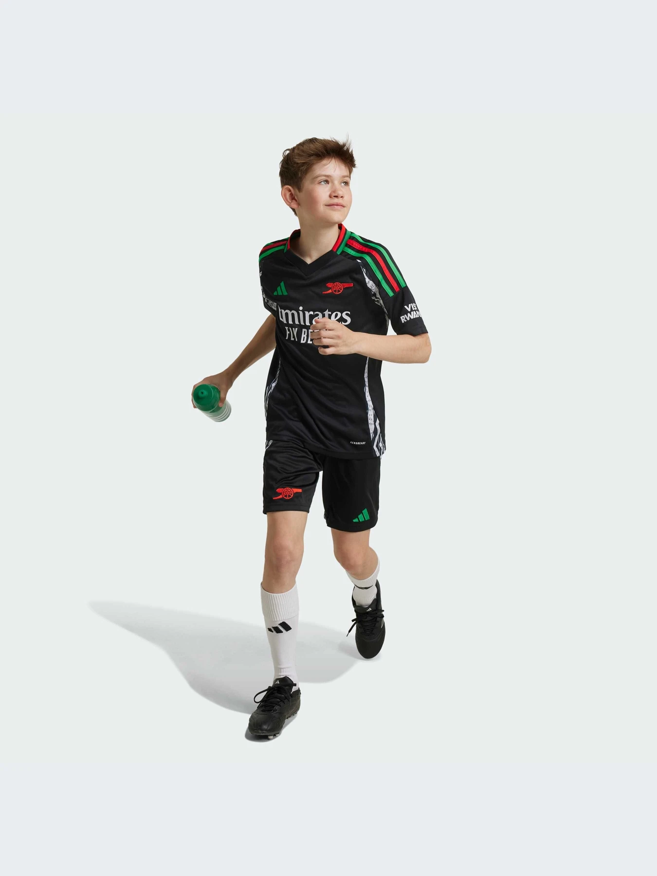 Футболки и поло Adidas модель IS8125-KZ Футболки и поло Adidas модель IS8125-KZ Фото