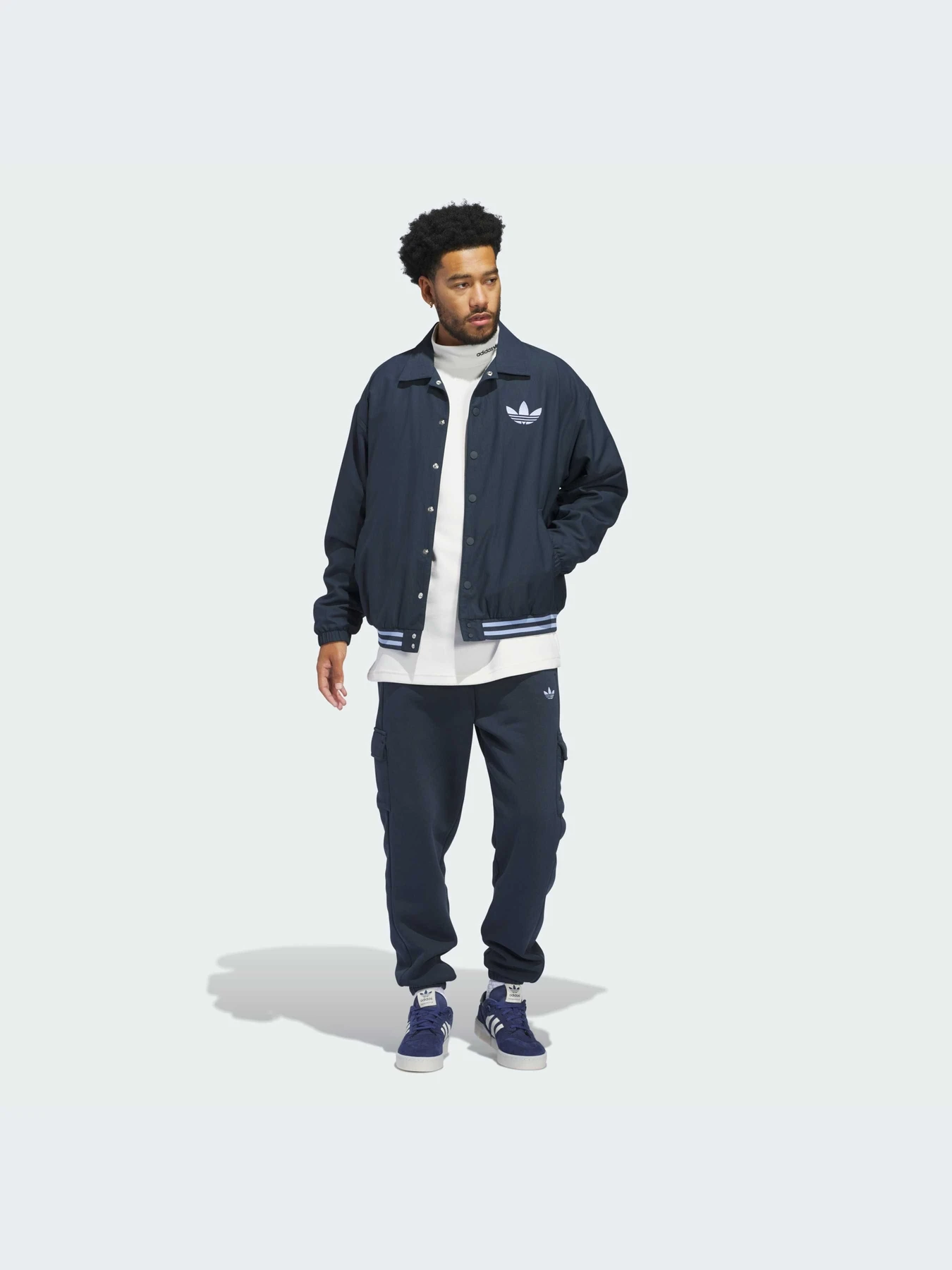 Куртки и дубленки Adidas модель IY7395-KZ Куртки и дубленки Adidas модель IY7395-KZ Фото