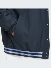 Куртки и дубленки Adidas модель IY7395-KZ Фото