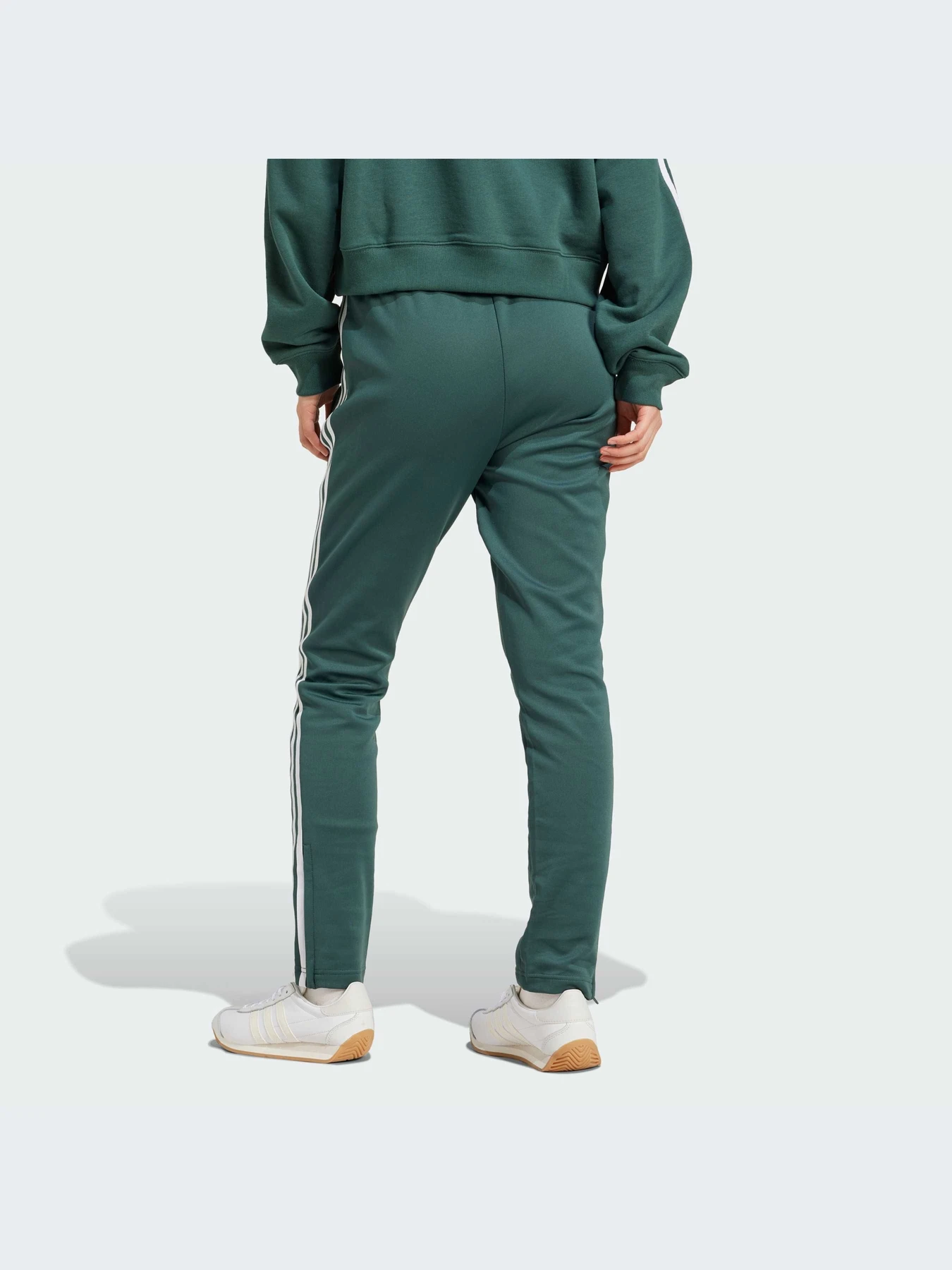Брюки Adidas модель IY2178-KZ Брюки Adidas модель IY2178-KZ Фото