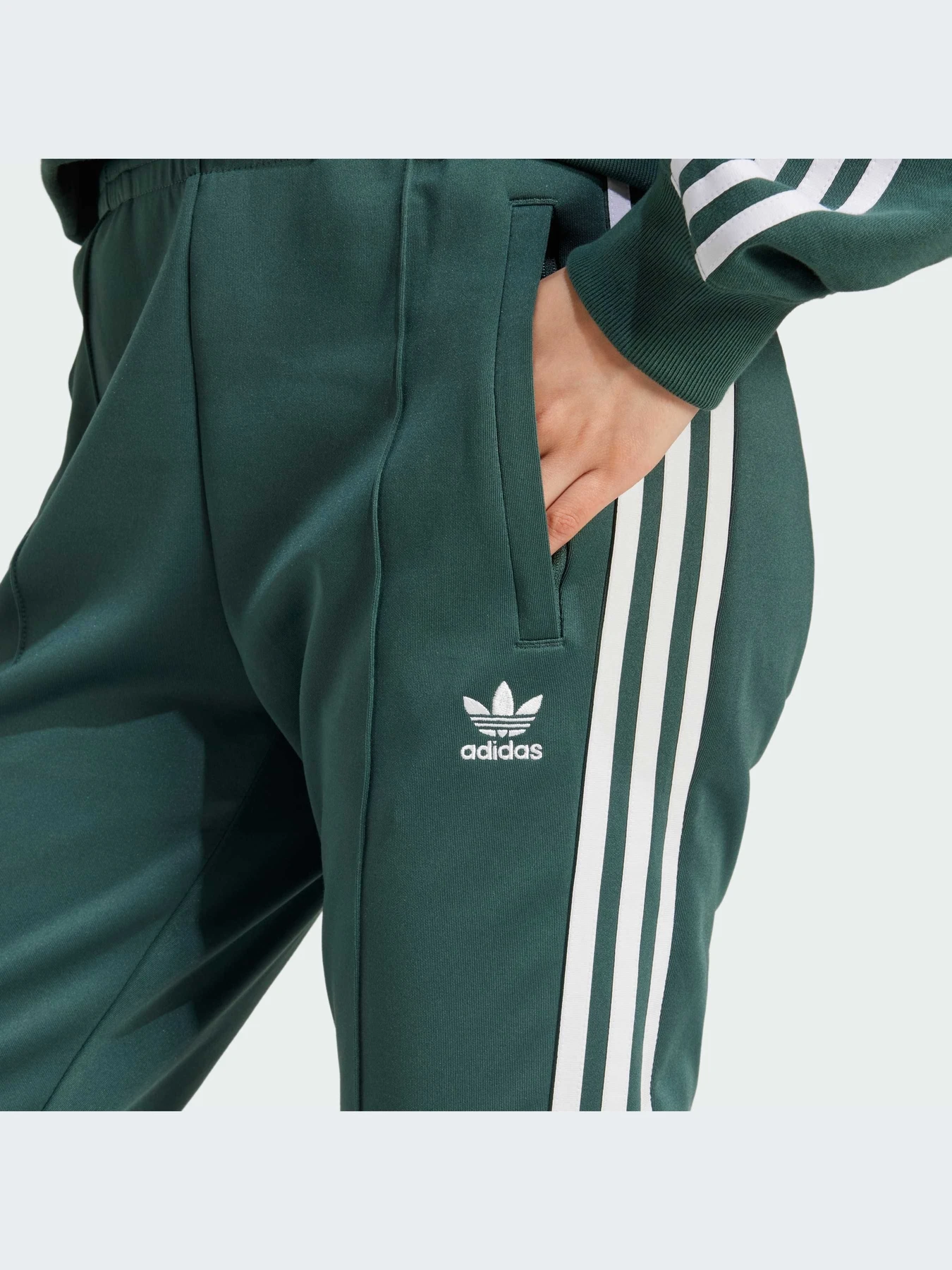 Брюки Adidas модель IY2178-KZ Брюки Adidas модель IY2178-KZ Фото