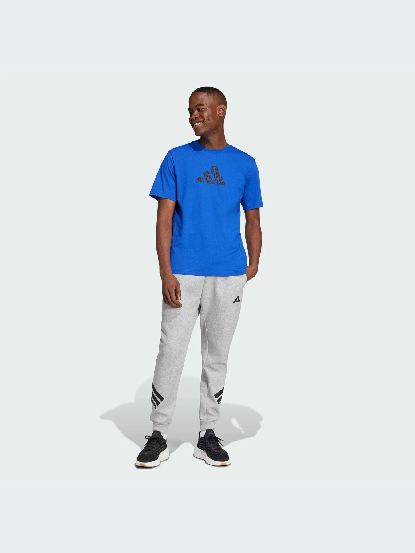 Брюки Adidas модель JD4867-KZ Брюки Adidas модель JD4867-KZ Фото