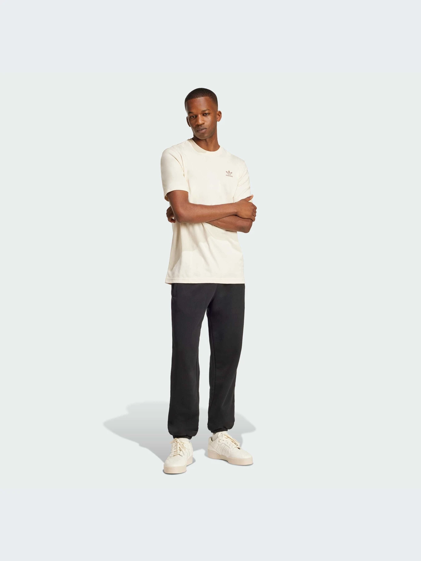 Брюки Adidas модель JD2422-KZ Брюки Adidas модель JD2422-KZ Фото