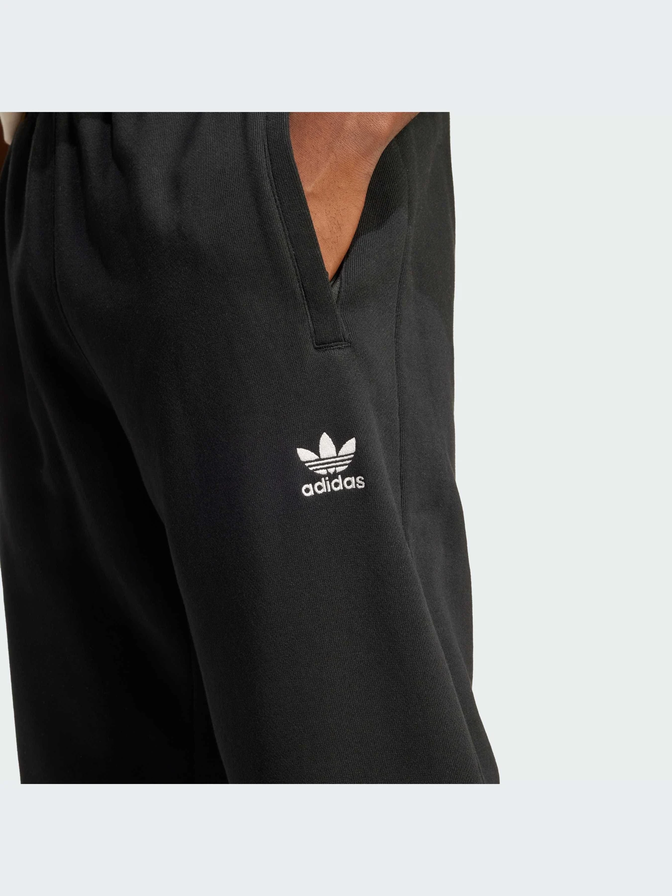 Брюки Adidas модель JD2422-KZ Брюки Adidas модель JD2422-KZ Фото