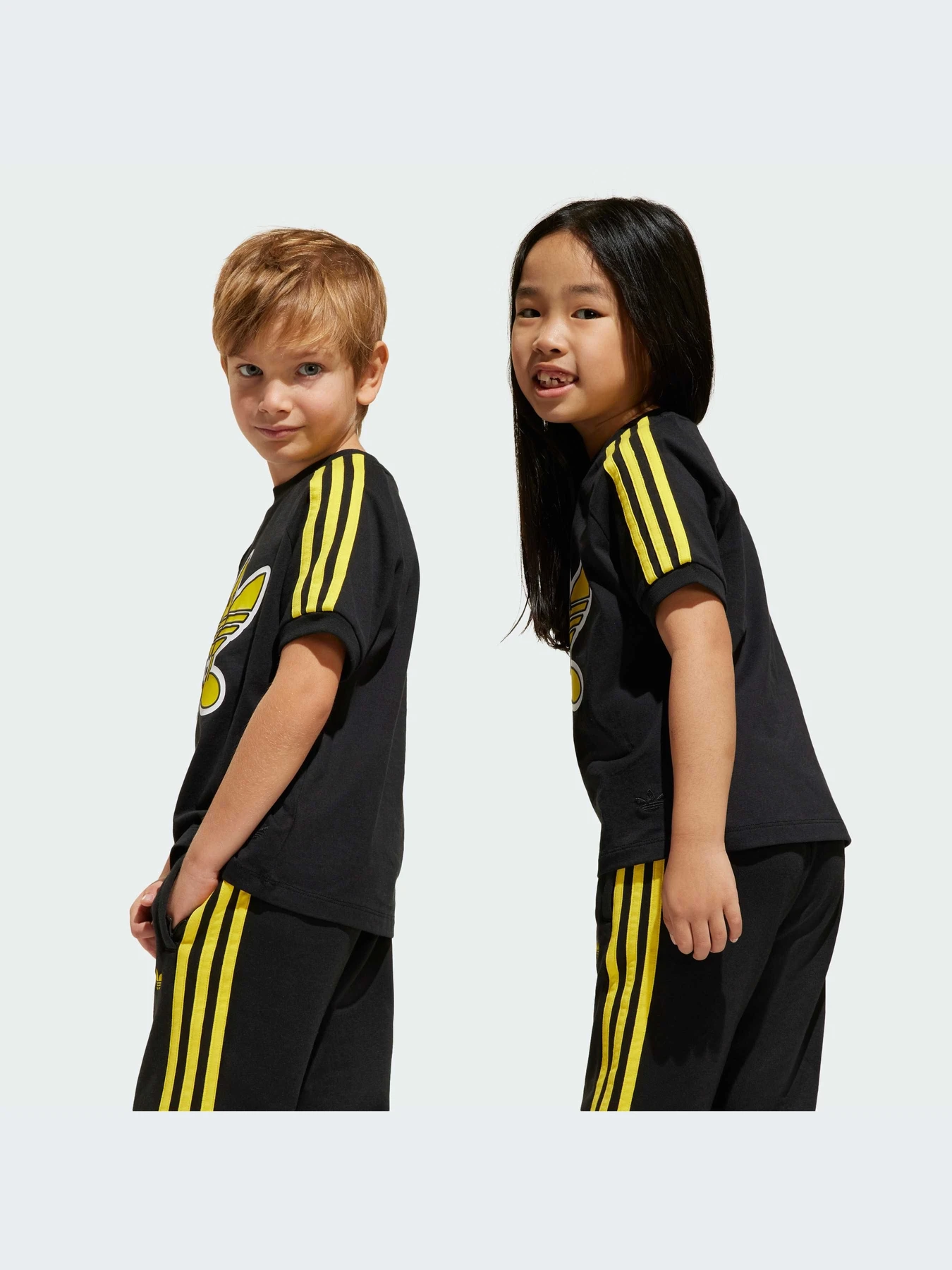 Футболки и поло Adidas модель JD0456-KZ Футболки и поло Adidas модель JD0456-KZ Фото