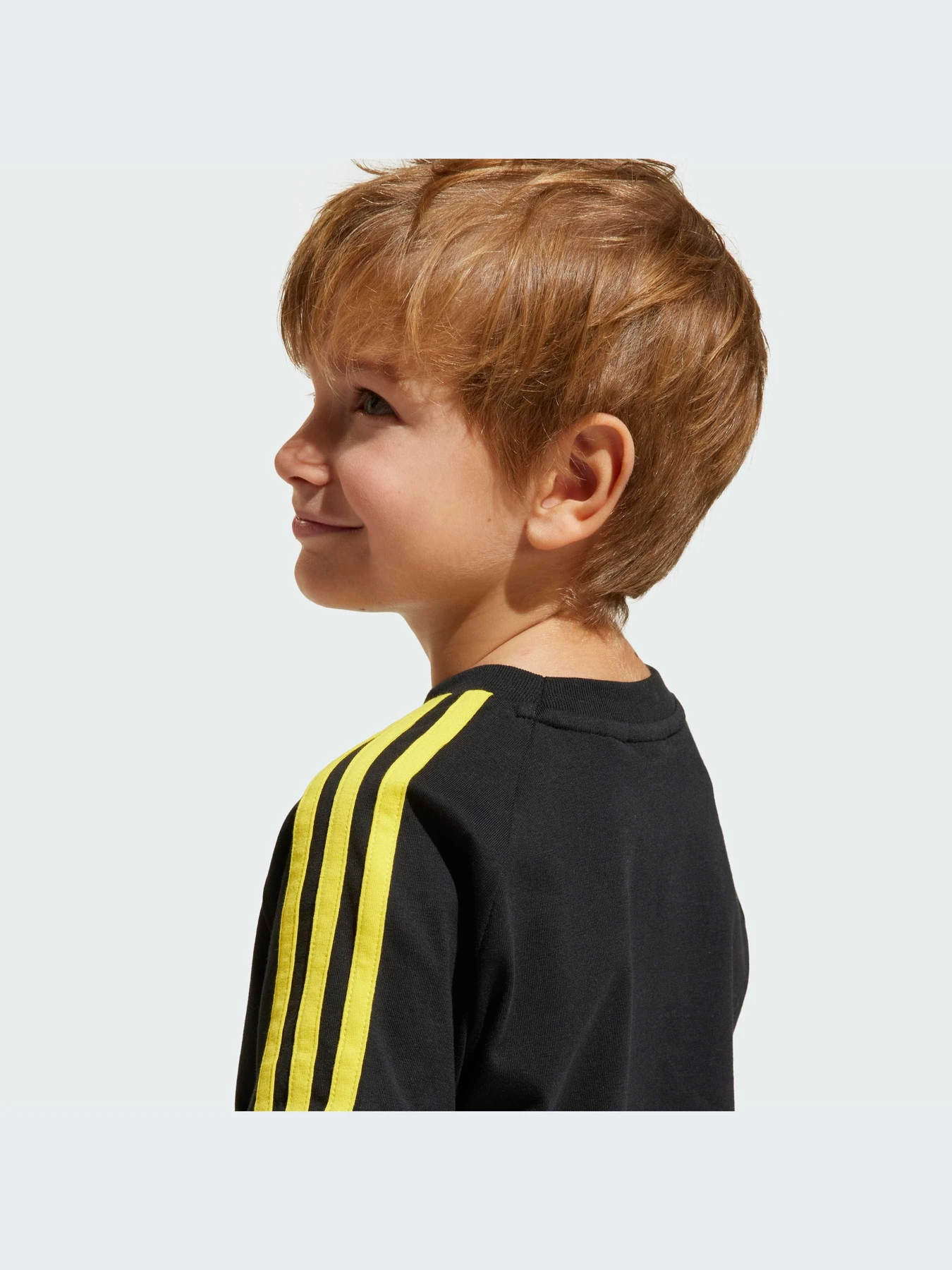 Футболки и поло Adidas модель JD0456-KZ Футболки и поло Adidas модель JD0456-KZ Фото