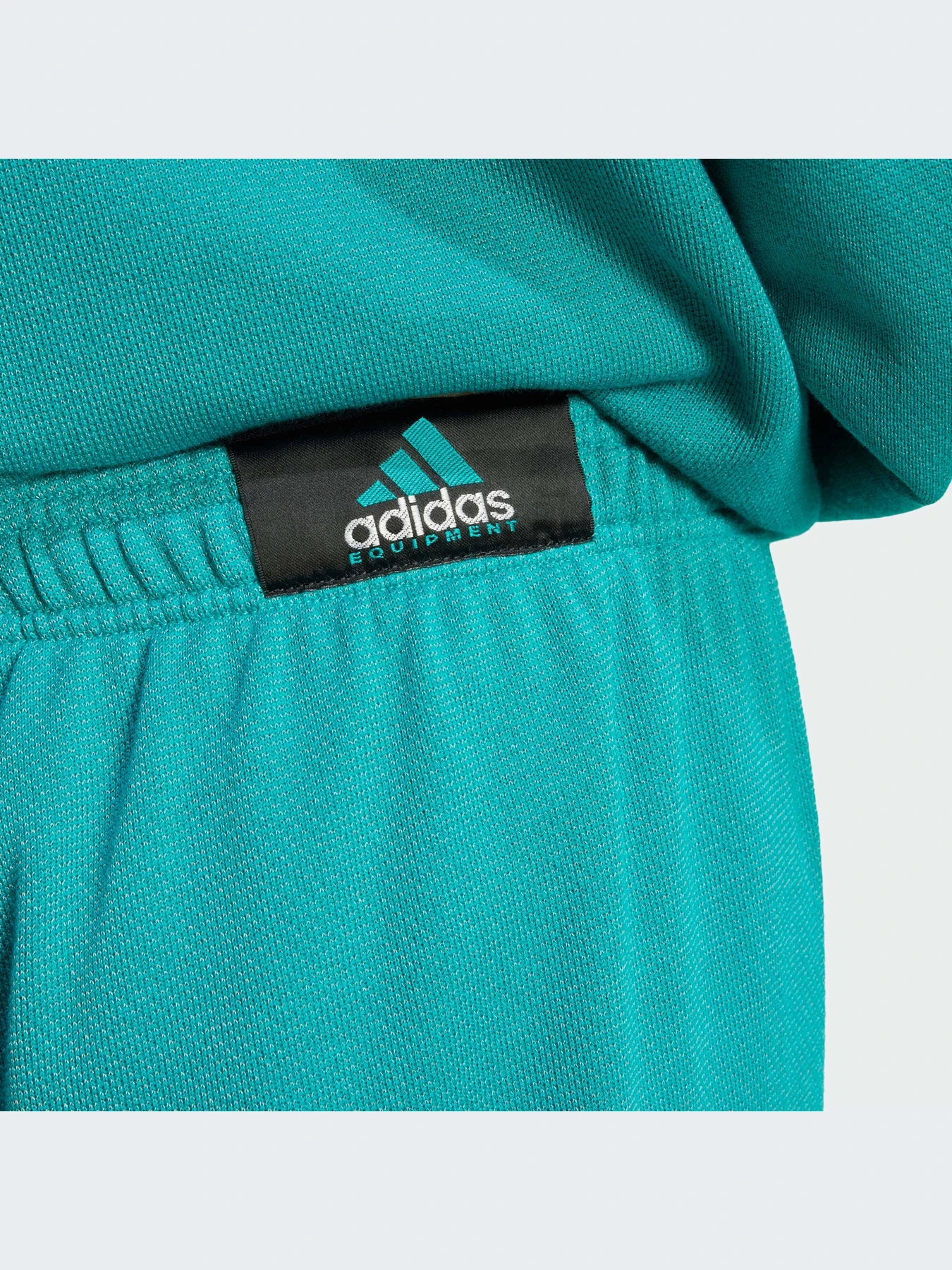 Спортивная одежда Adidas модель JP0356-KZ Спортивная одежда Adidas модель JP0356-KZ Фото