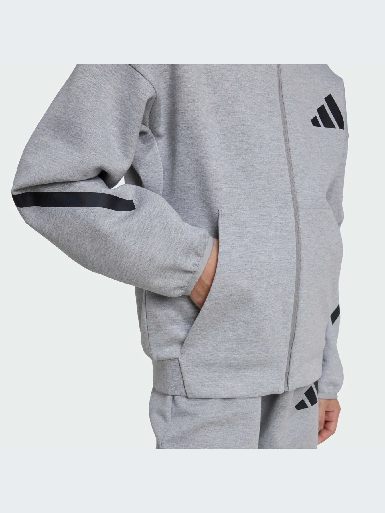 Худи и свитшоты Adidas ZNE модель JI7548-KZ Худи и свитшоты Adidas ZNE модель JI7548-KZ Фото