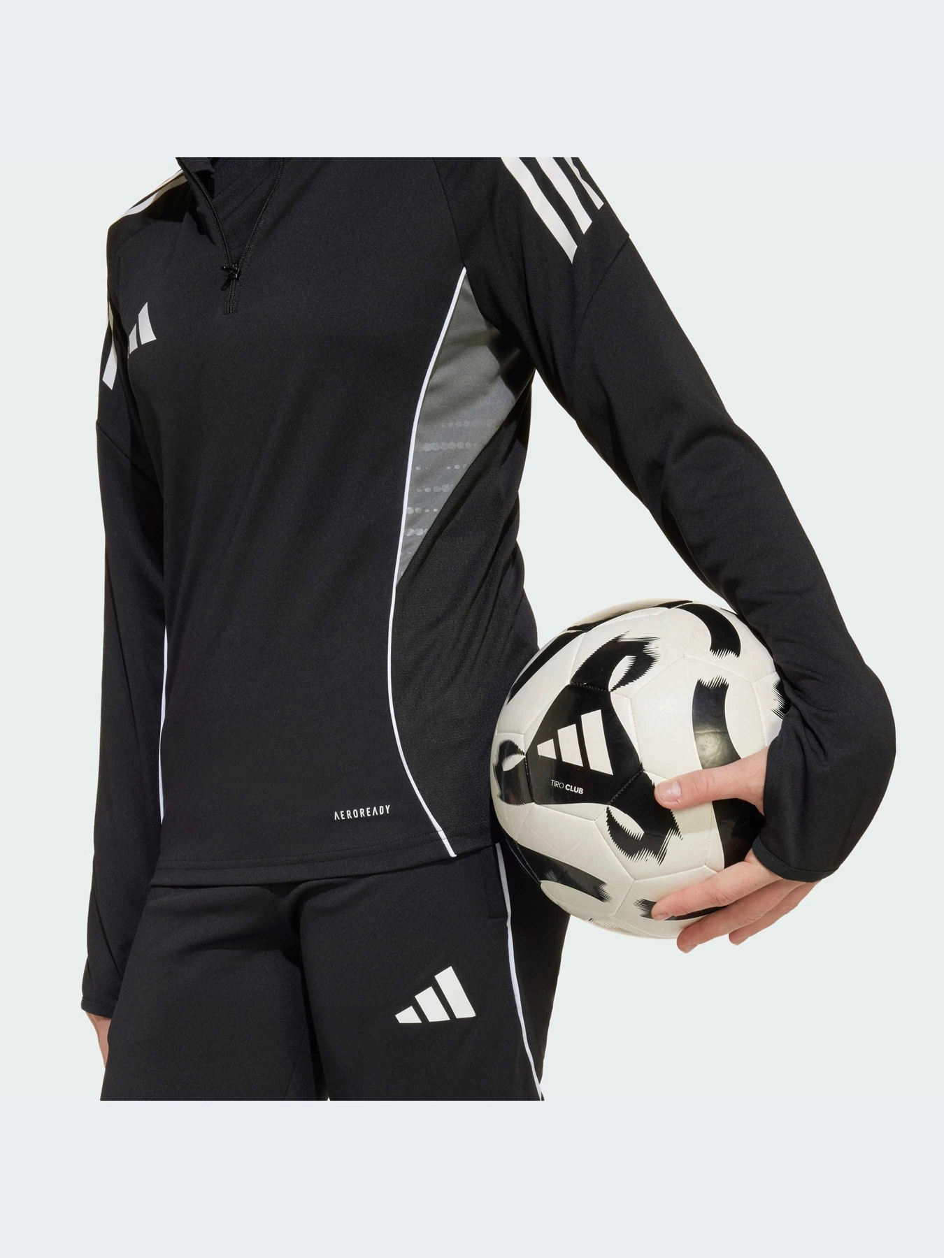 Худи и свитшоты Adidas Tiro модель IW0453-KZ Худи и свитшоты Adidas Tiro модель IW0453-KZ Фото