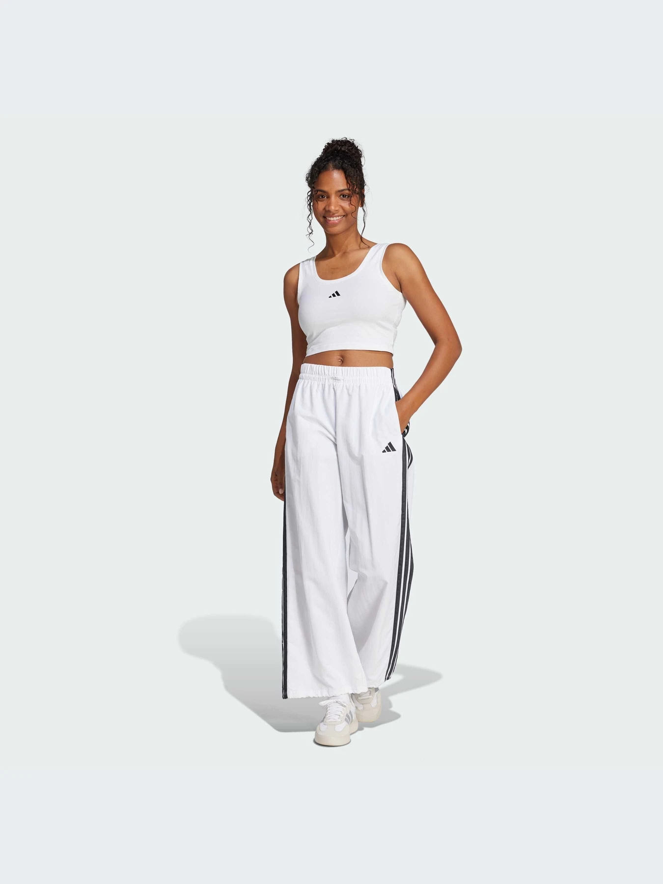 Брюки Adidas модель JE1307-KZ Брюки Adidas модель JE1307-KZ Фото