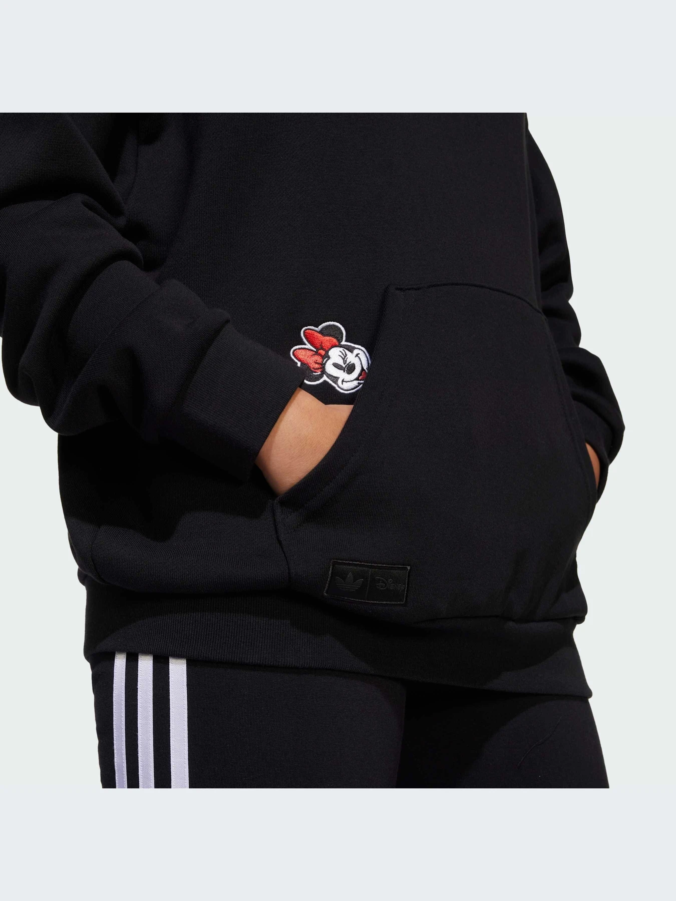 Худи и свитшоты Adidas модель JD3079-KZ Худи и свитшоты Adidas модель JD3079-KZ Фото
