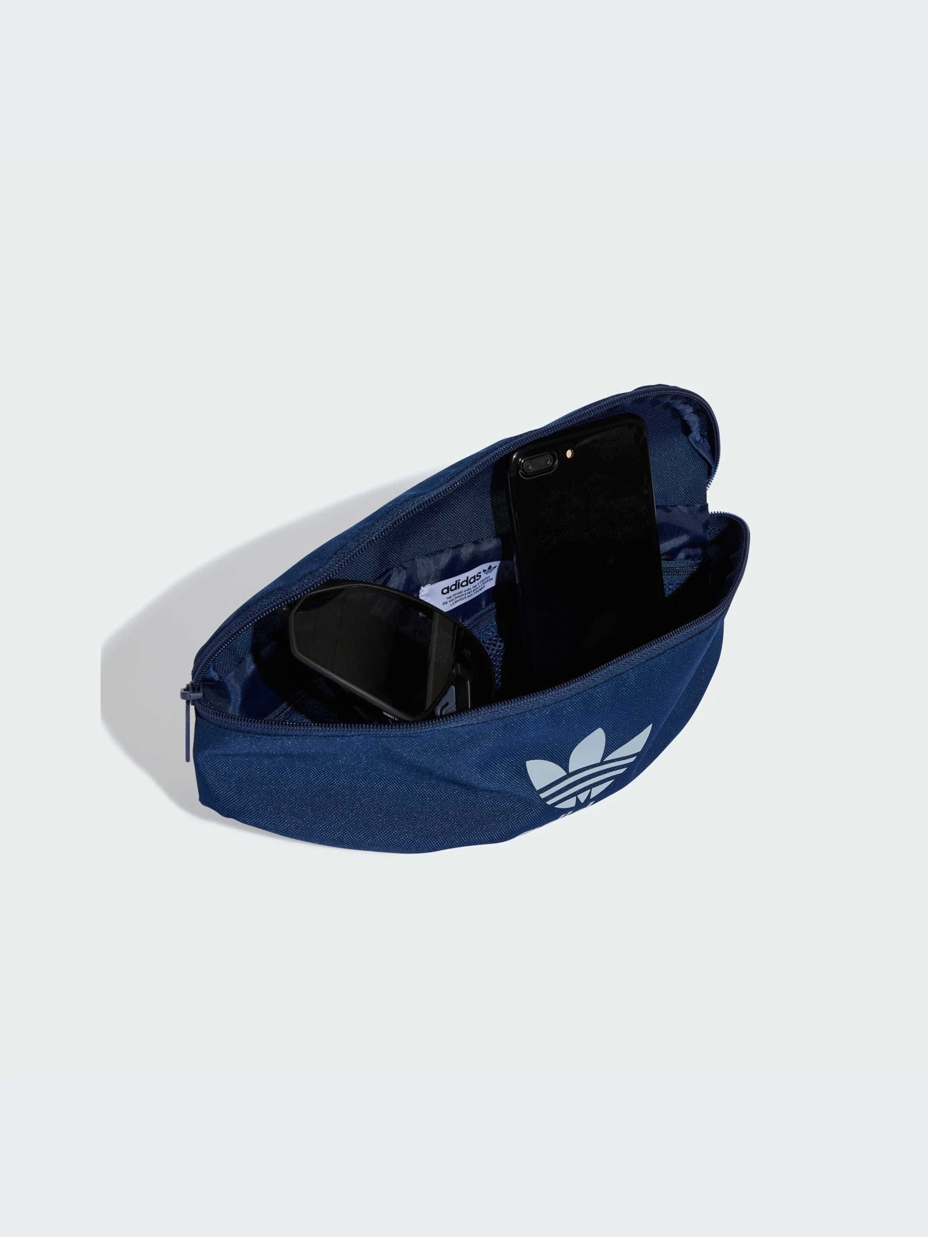 Сумки Adidas Adicolor модель JI9440-KZ Сумки Adidas Adicolor модель JI9440-KZ Фото