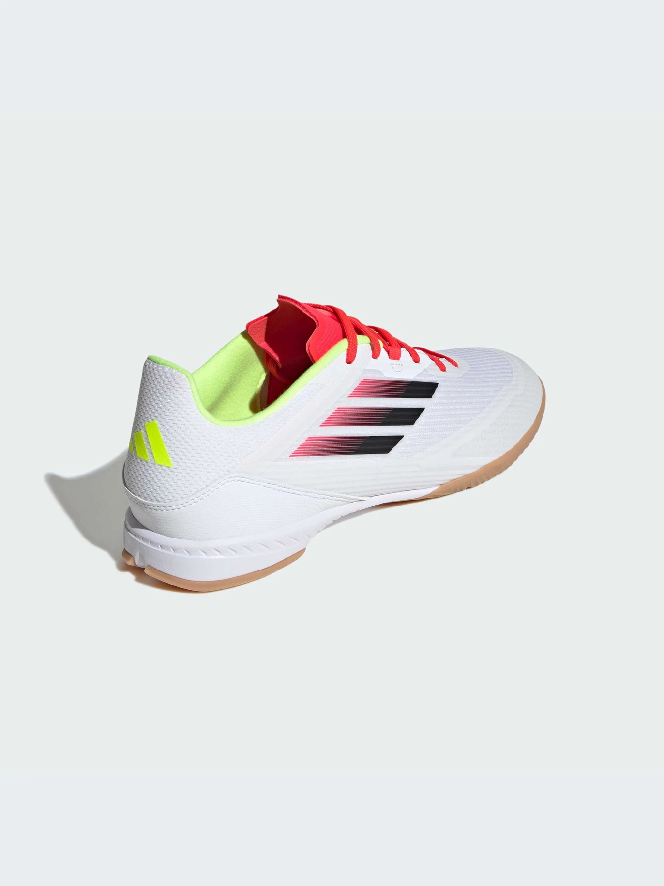 Кроссовки Adidas модель IE1228-KZ Кроссовки Adidas модель IE1228-KZ Фото