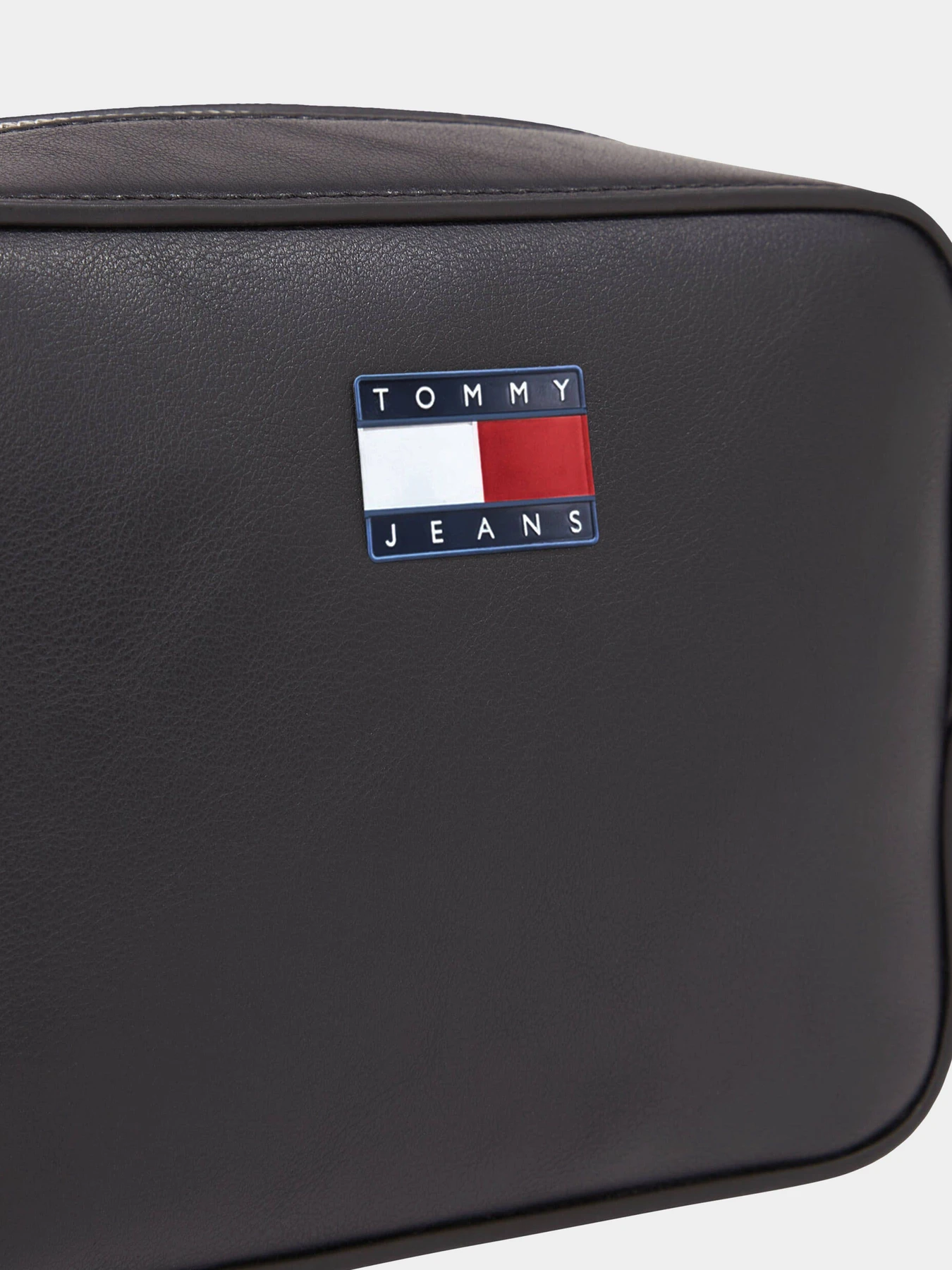 Сумки Tommy Hilfiger модель AW0AW16964-BDS Сумки Tommy Hilfiger модель AW0AW16964-BDS Фото