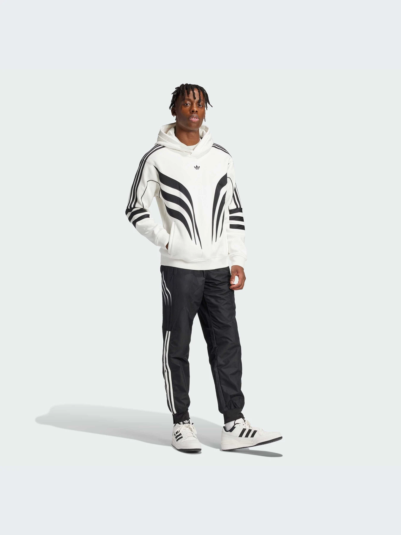 Худи и свитшоты Adidas модель IX6779-KZ Худи и свитшоты Adidas модель IX6779-KZ Фото