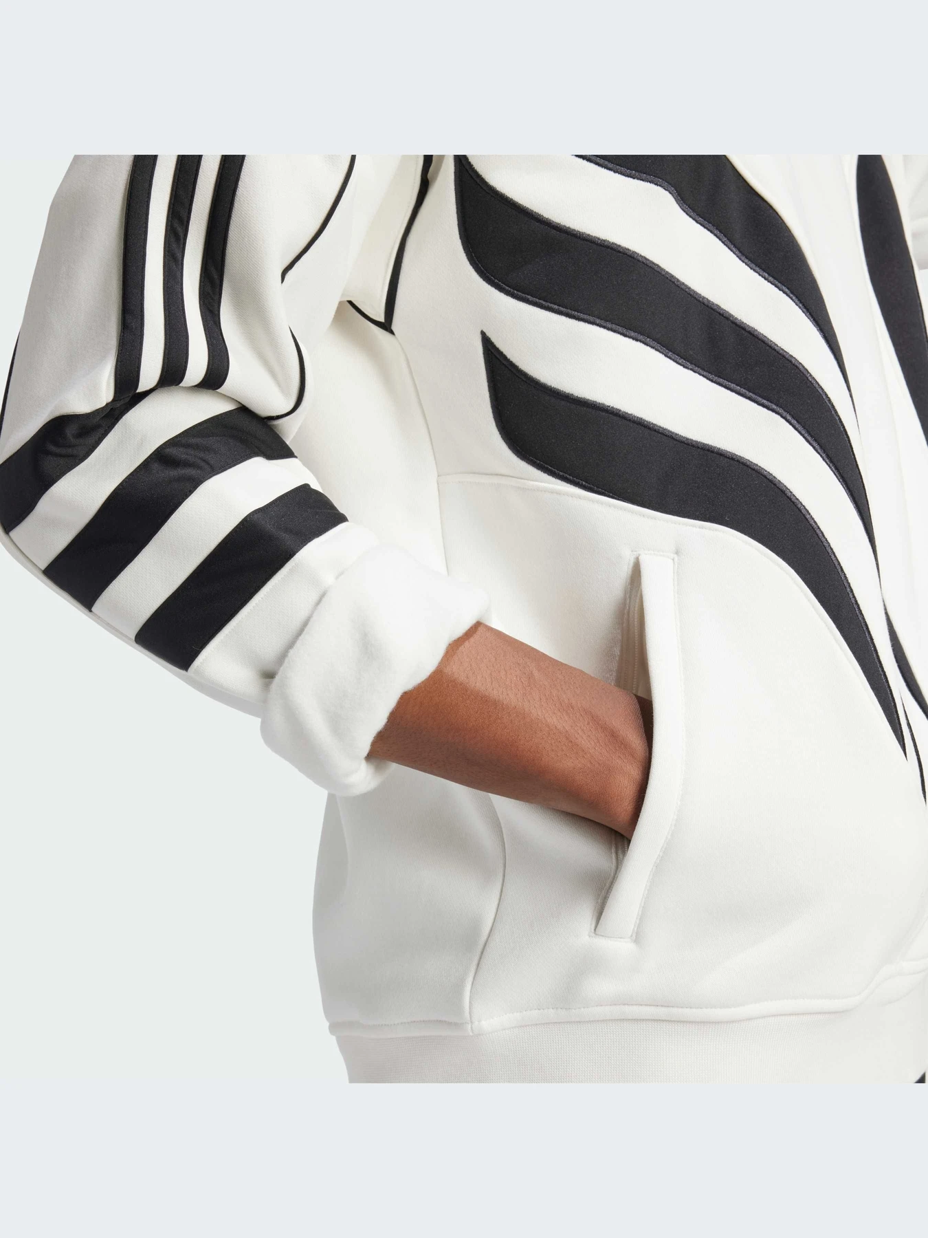 Худи и свитшоты Adidas модель IX6779-KZ Худи и свитшоты Adidas модель IX6779-KZ Фото