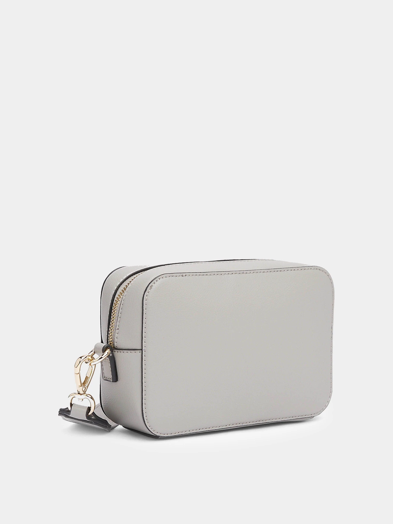 Сумки Tommy Hilfiger модель AW0AW16906-PRY Сумки Tommy Hilfiger модель AW0AW16906-PRY Фото