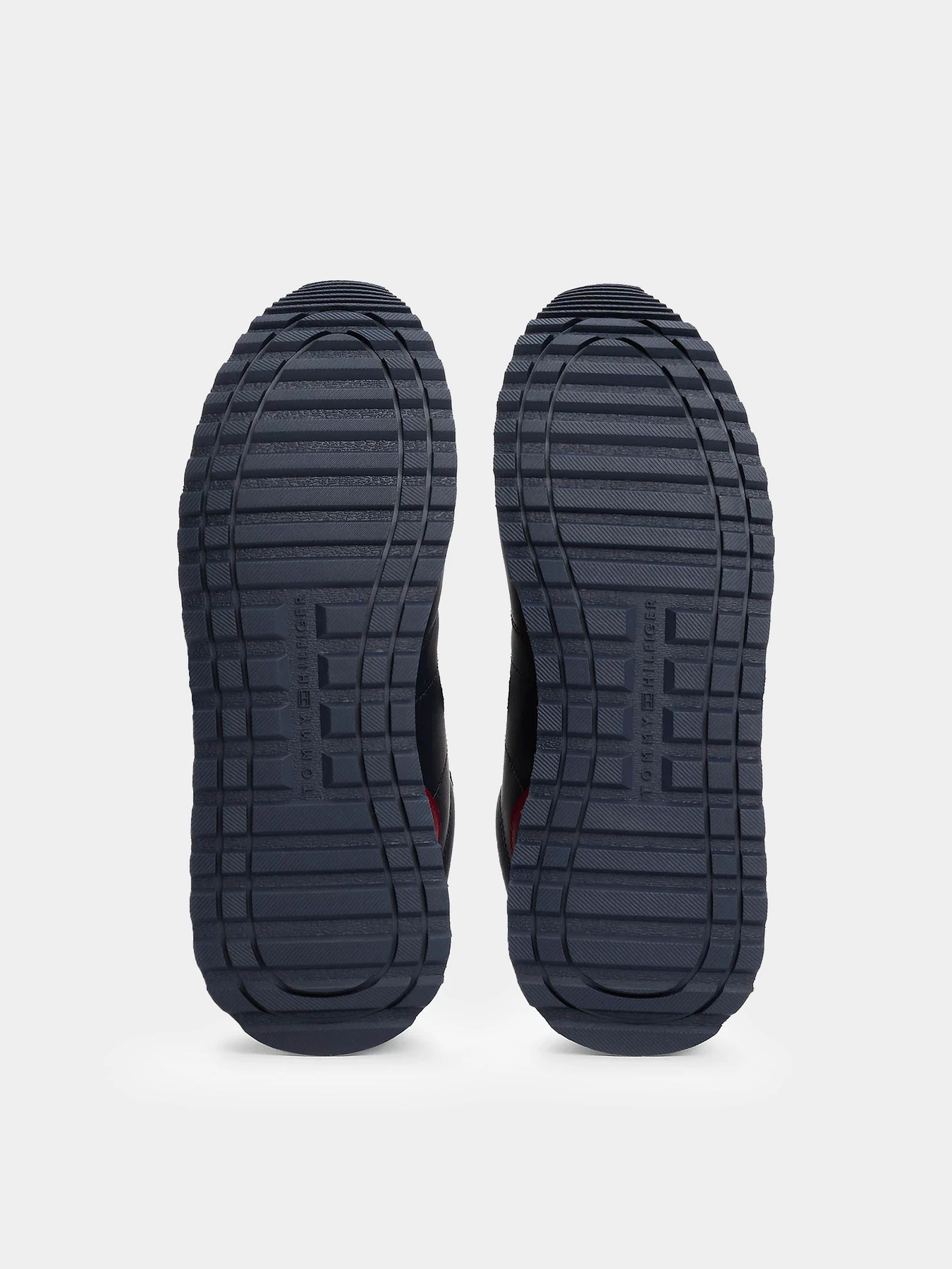 Кроссовки Tommy Hilfiger модель FM0FM05453-DW5 Кроссовки Tommy Hilfiger модель FM0FM05453-DW5 Фото