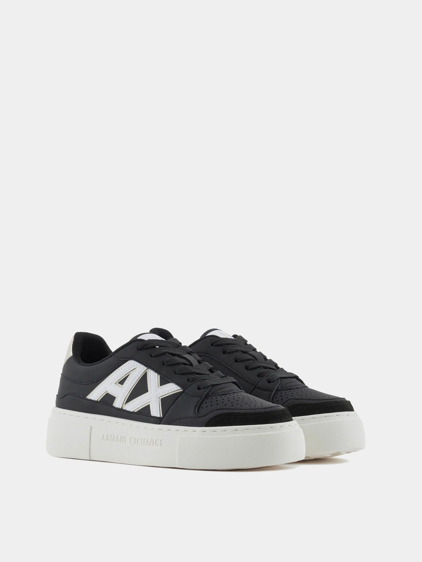 Кроссовки Armani Exchange модель XDX147-XV830-T780 Кроссовки Armani Exchange модель XDX147-XV830-T780 Фото