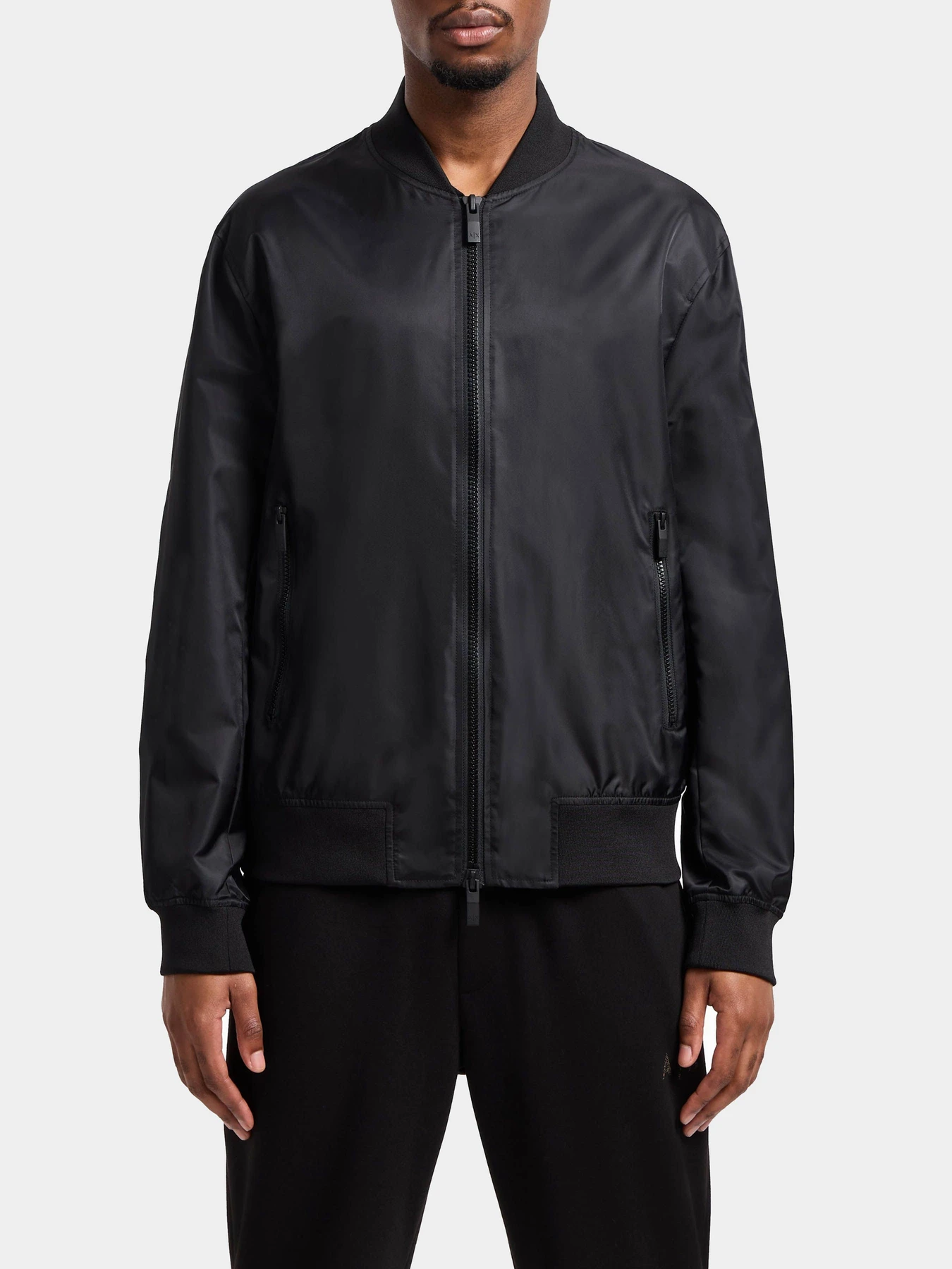 Куртки и дубленки Armani Exchange модель XM000195-AF12011-UC001 Куртки и дубленки Armani Exchange модель XM000195-AF12011-UC001 Фото