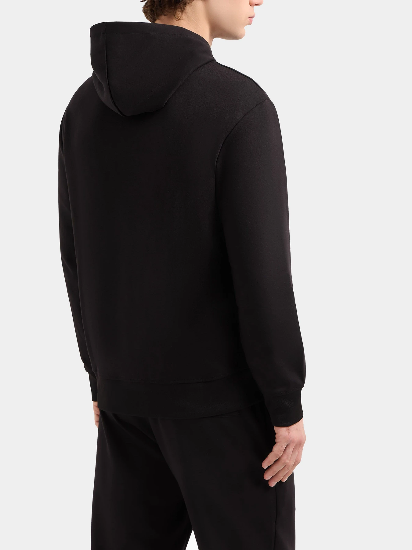 Худи и свитшоты Armani Exchange модель XM000332-AF12269-UC001 Худи и свитшоты Armani Exchange модель XM000332-AF12269-UC001 Фото
