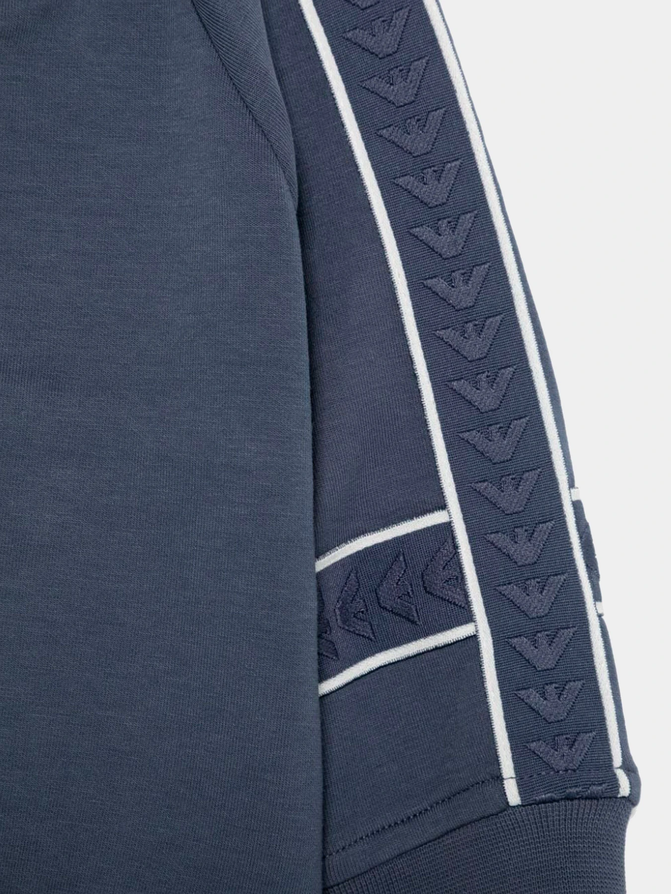 Худи и свитшоты Emporio Armani модель 6DHBJK-1JHSZ-09T6 Худи и свитшоты Emporio Armani модель 6DHBJK-1JHSZ-09T6 Фото