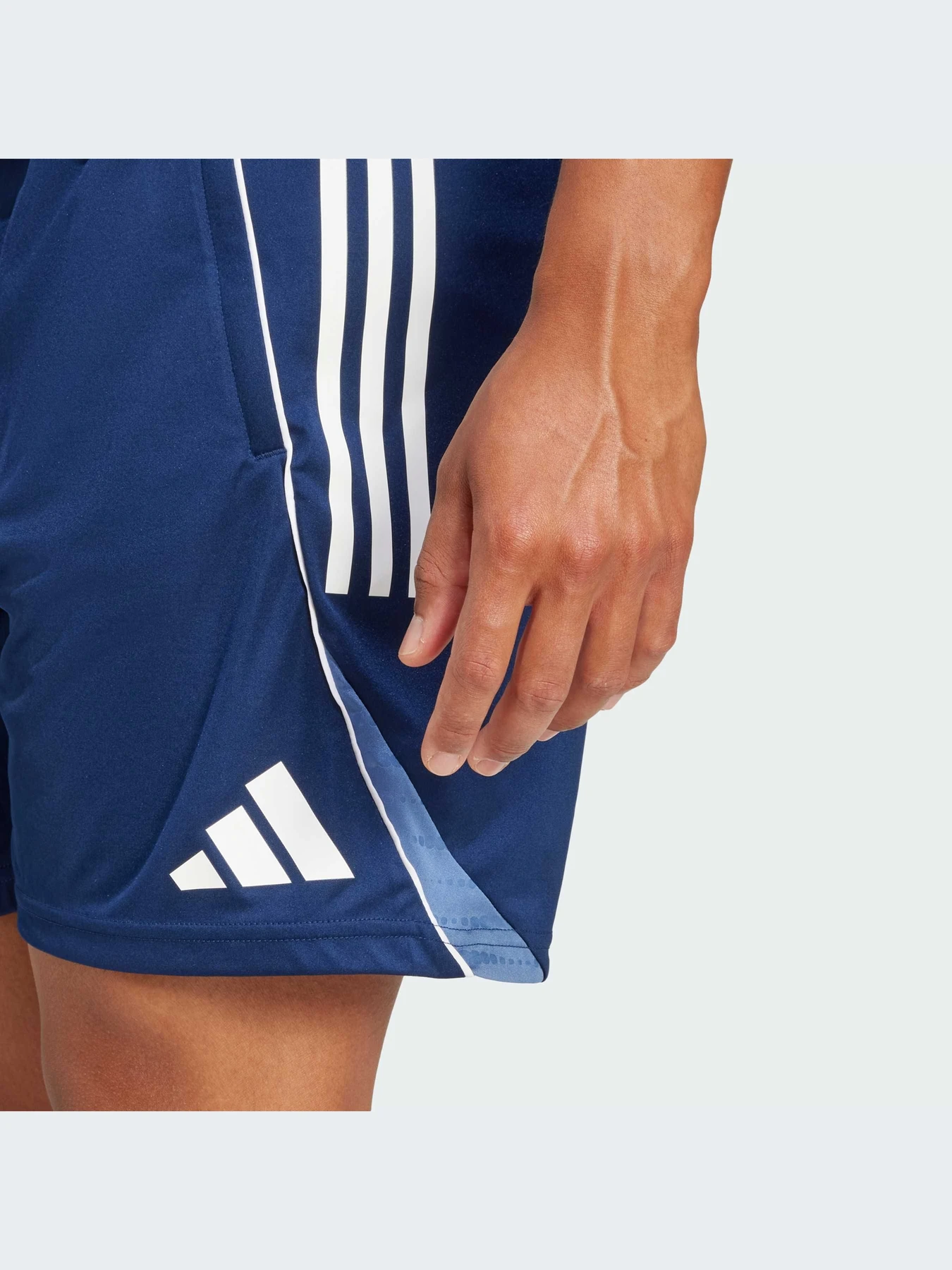 Шорты Adidas Tiro модель JI6552-KZ Шорты Adidas Tiro модель JI6552-KZ Фото