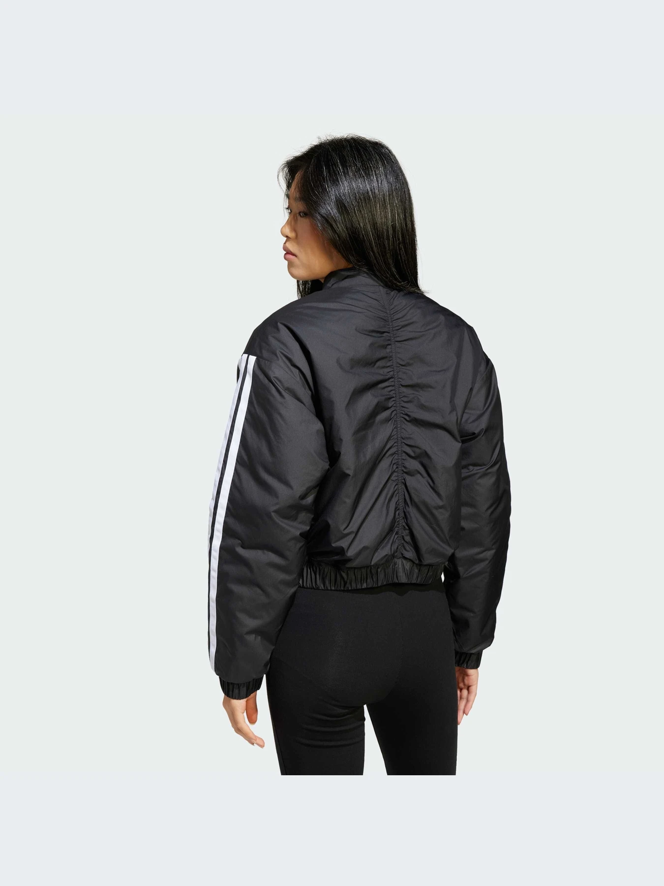 Куртки и дубленки Adidas модель JD1296-KZ Куртки и дубленки Adidas модель JD1296-KZ Фото
