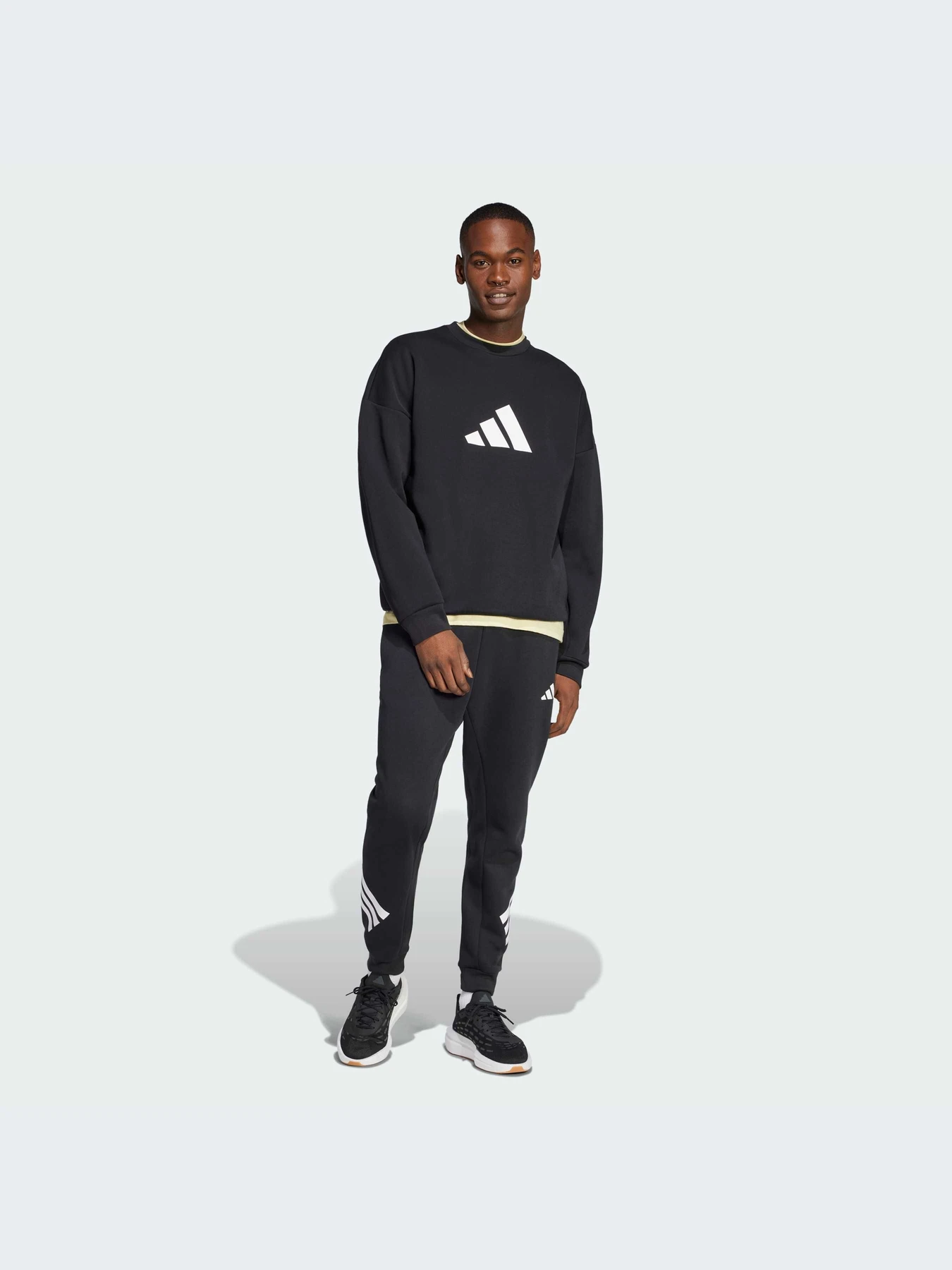 Брюки Adidas модель JD4863-KZ Брюки Adidas модель JD4863-KZ Фото