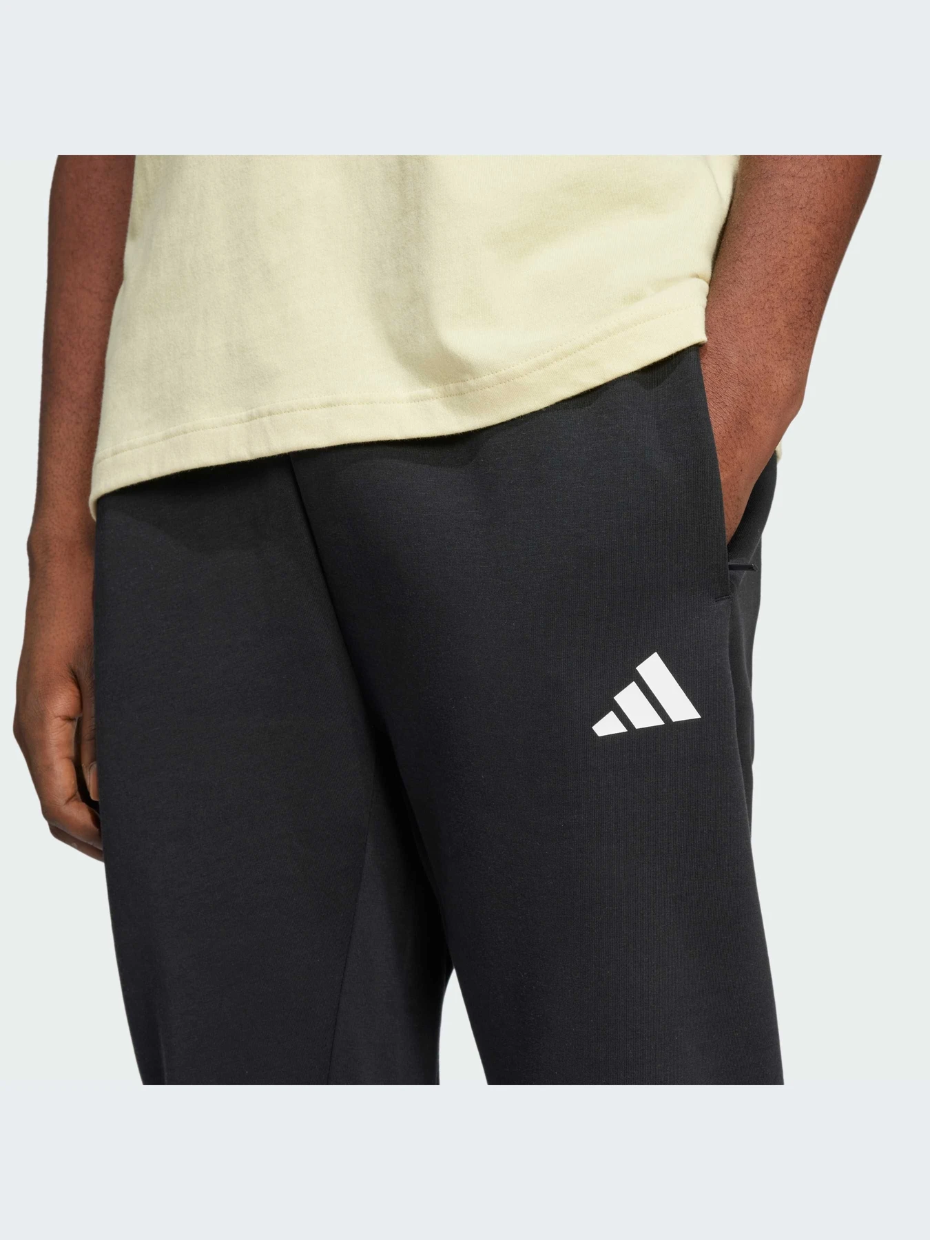 Брюки Adidas модель JD4863-KZ Брюки Adidas модель JD4863-KZ Фото