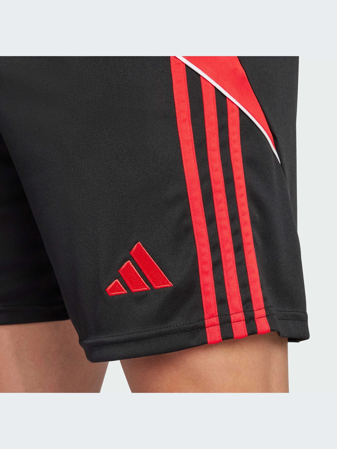 Шорты Adidas Tiro модель JP2492-KZ Шорты Adidas Tiro модель JP2492-KZ Фото