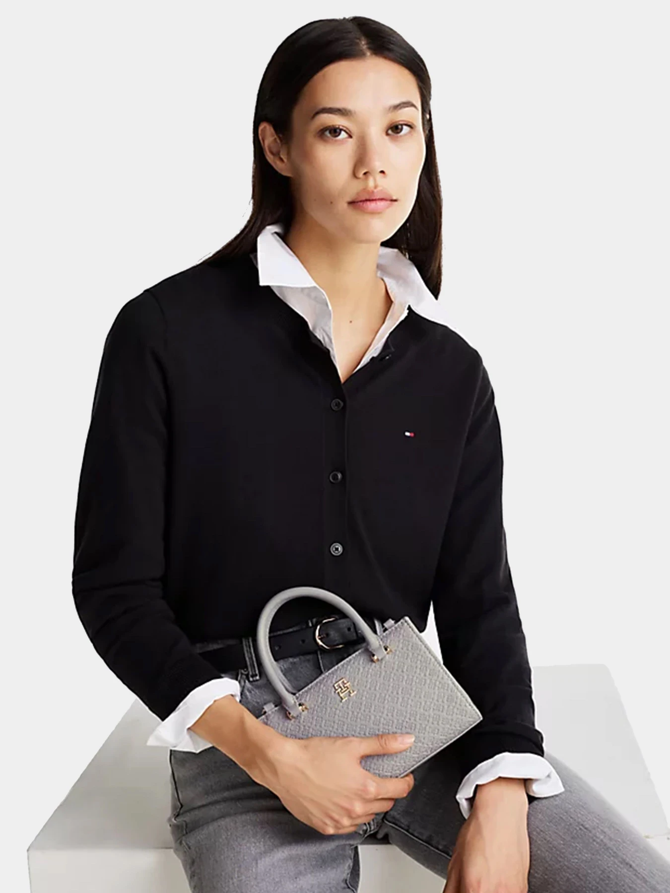 Сумки Tommy Hilfiger модель AW0AW16932-PRY Сумки Tommy Hilfiger модель AW0AW16932-PRY Фото