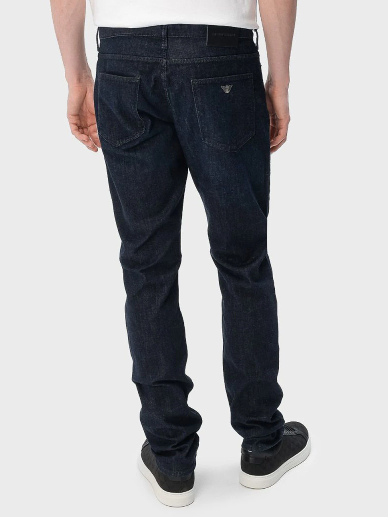 Джинсы Emporio Armani модель EM000121-AF14117-MB001 Джинсы Emporio Armani модель EM000121-AF14117-MB001 Фото