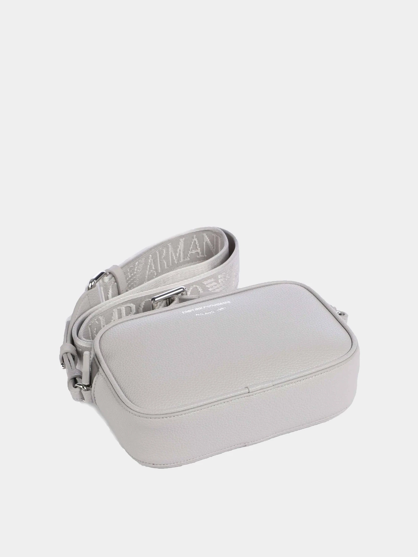 Сумки Emporio Armani модель EW000537-AF12036-M8118 Сумки Emporio Armani модель EW000537-AF12036-M8118 Фото