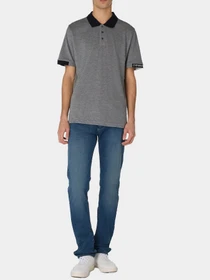 Футболки и поло Emporio Armani модель EM000571-AF12330-UB102 Фото
