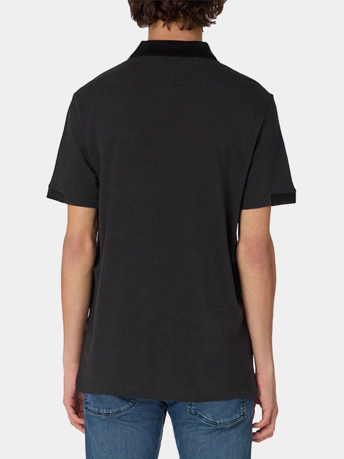 Футболки и поло Emporio Armani модель EM000571-AF12330-UC001 Футболки и поло Emporio Armani модель EM000571-AF12330-UC001 Фото