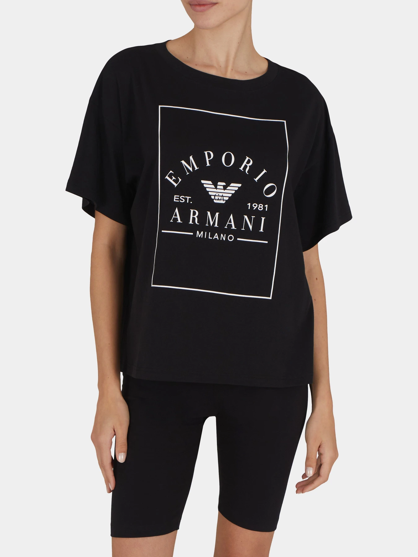 Футболки и поло Emporio Armani модель EW000553-AF10887-UC001 Футболки и поло Emporio Armani модель EW000553-AF10887-UC001 Фото