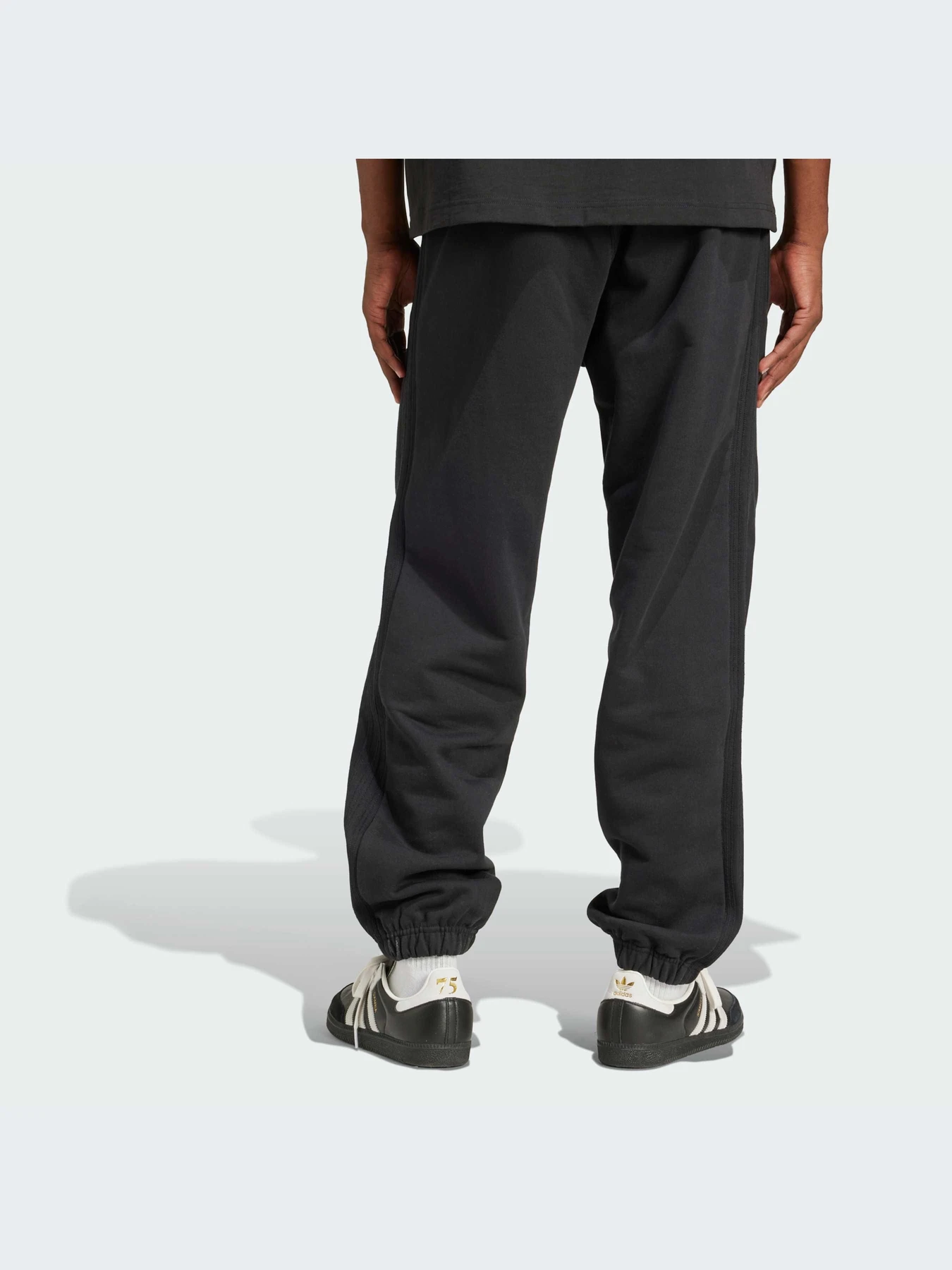 Брюки Adidas модель JC9575-KZ Брюки Adidas модель JC9575-KZ Фото
