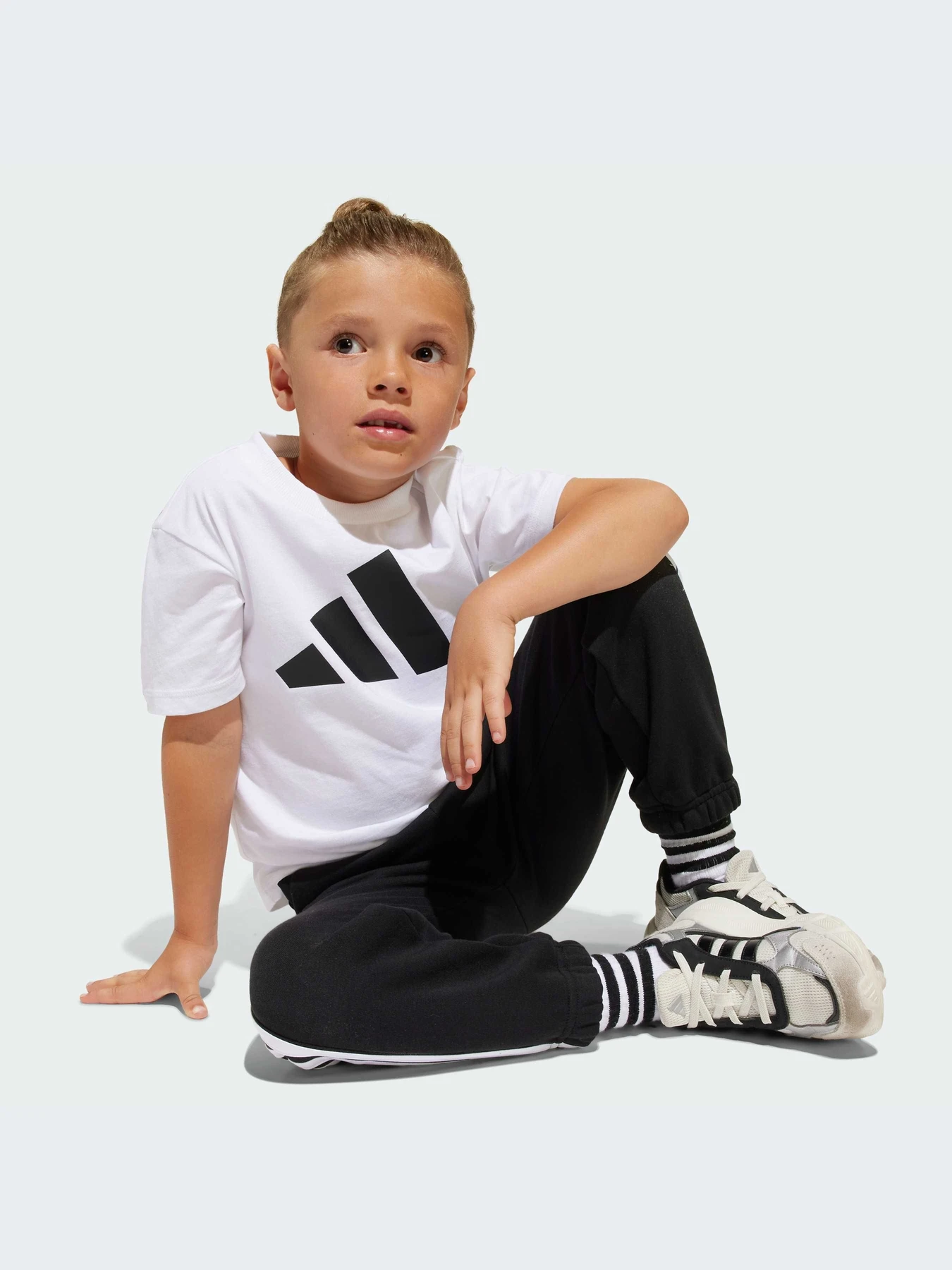 Футболки и поло Adidas модель JC9720-KZ Футболки и поло Adidas модель JC9720-KZ Фото