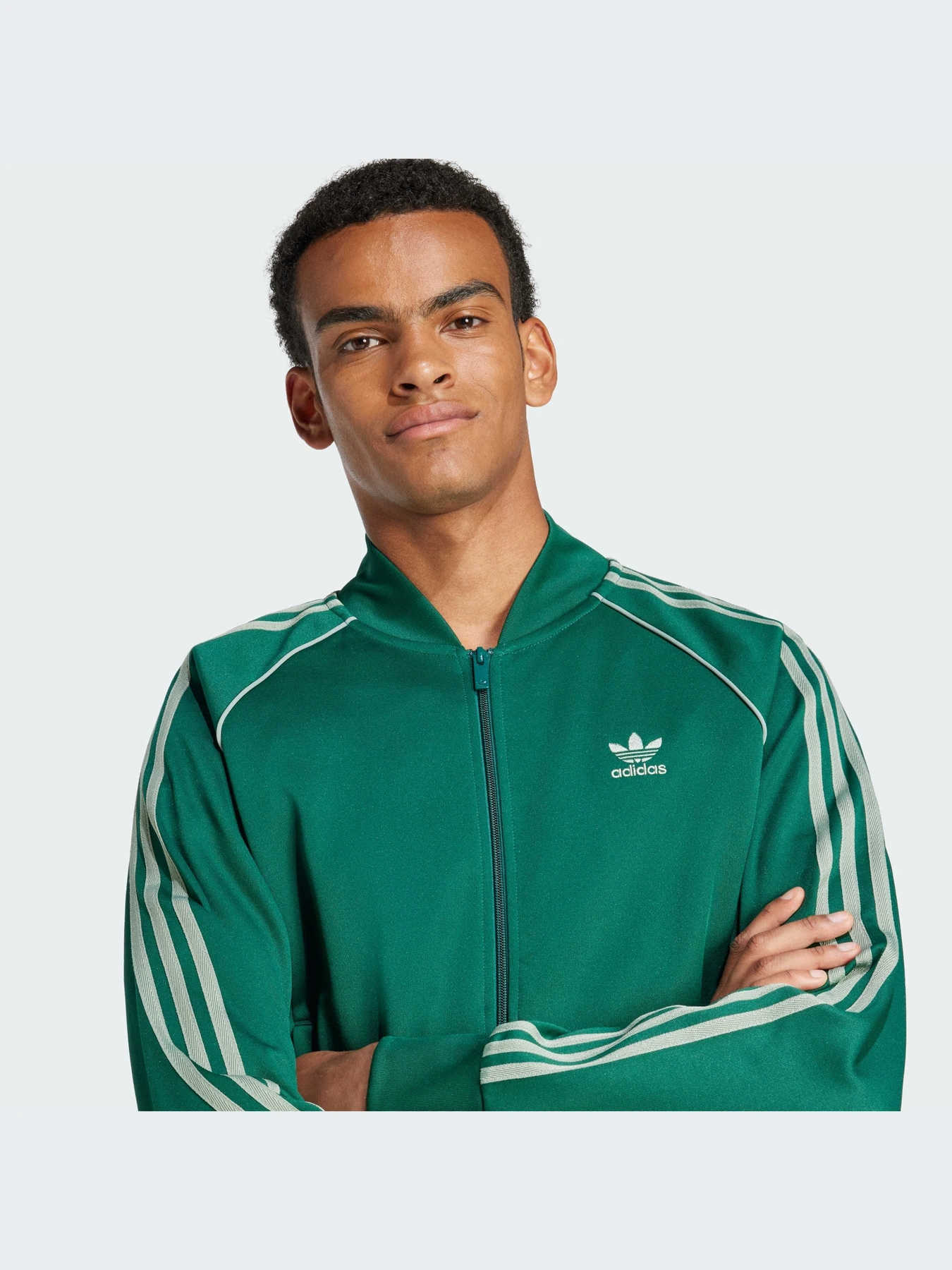 Худи и свитшоты Adidas модель JC9922-KZ Худи и свитшоты Adidas модель JC9922-KZ Фото