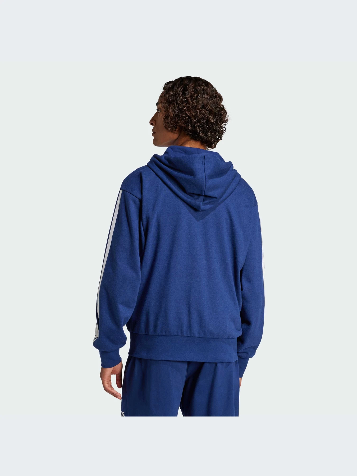 Худи и свитшоты Adidas модель JE6341-KZ Худи и свитшоты Adidas модель JE6341-KZ Фото